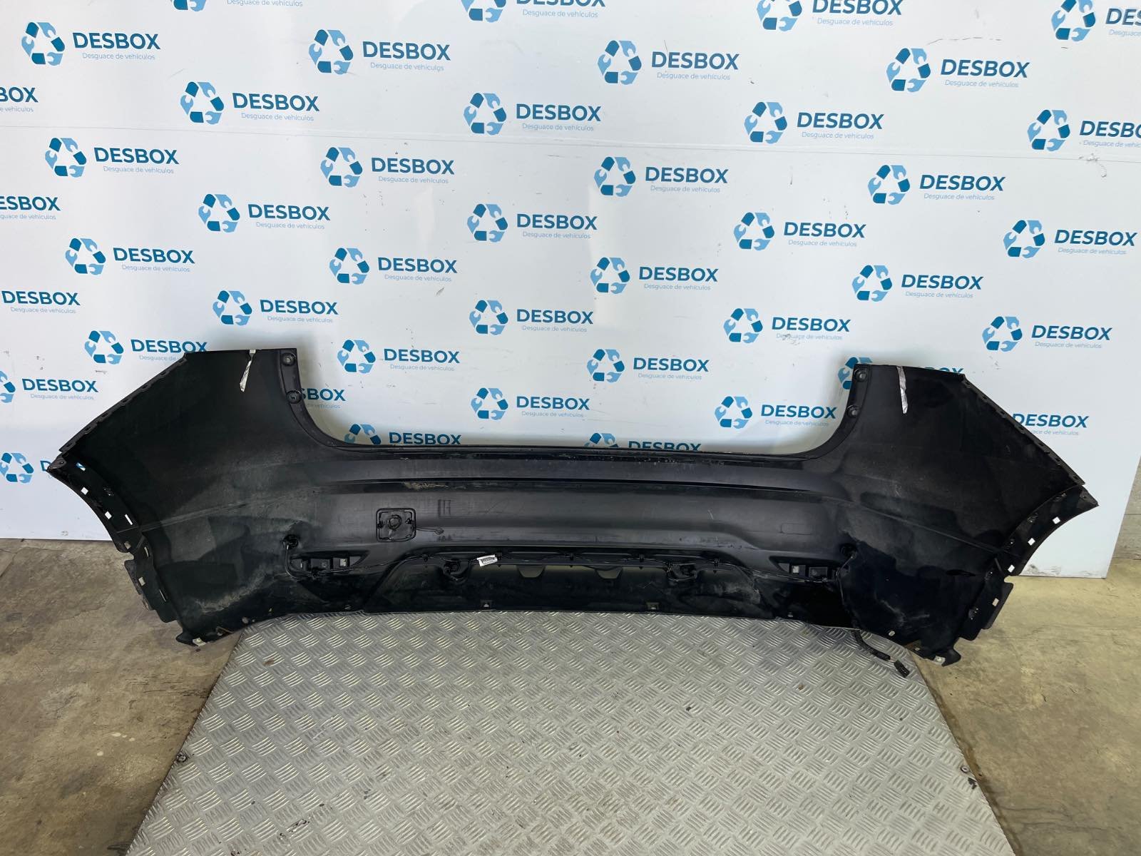 PARAGOLPES TRASERO NISSAN QASHQAI (J11) - recambio desguace - vista 5