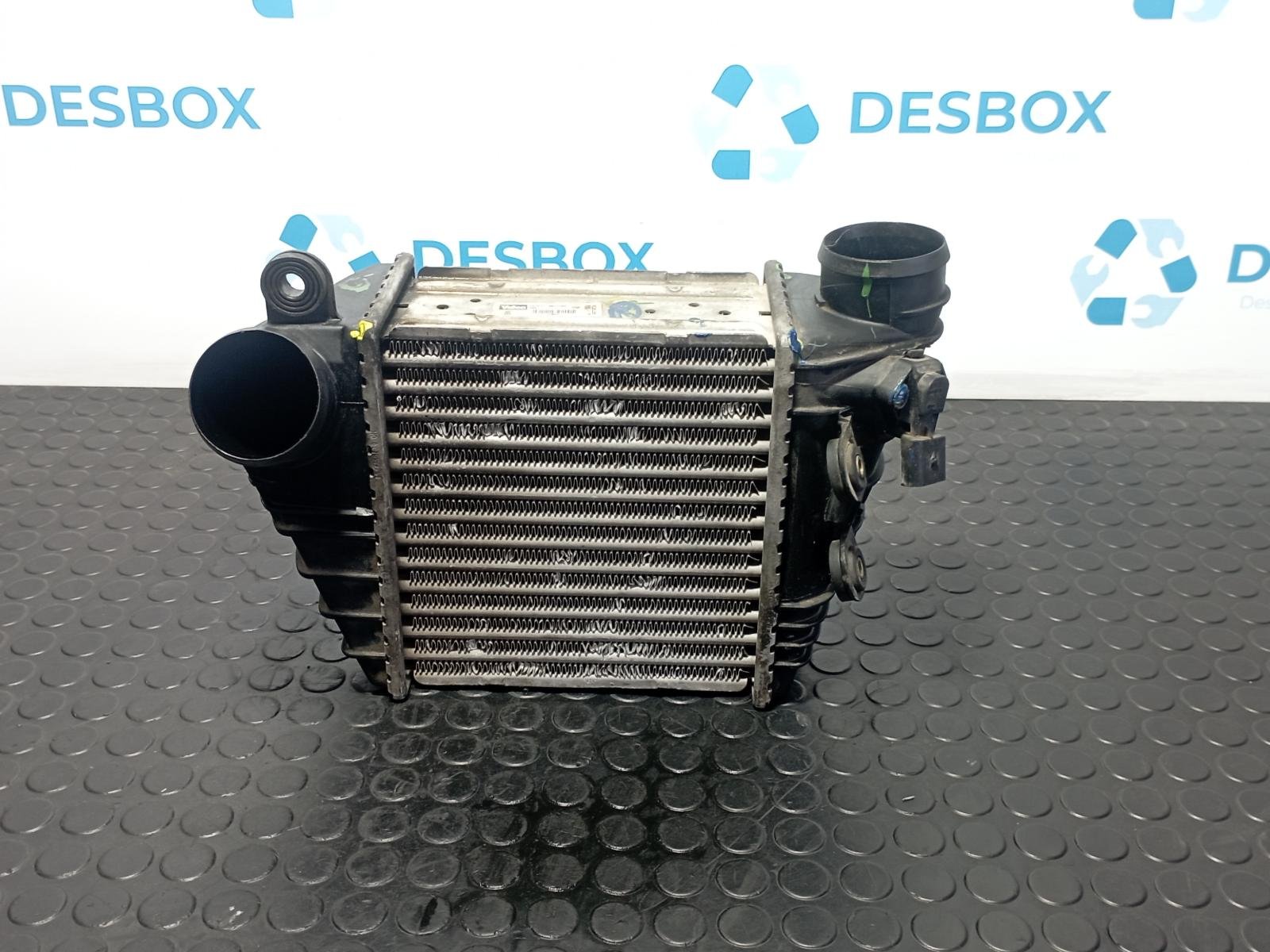 INTERCOOLER VOLKSWAGEN GOLF IV VARIANT (1J5) - recambio desguace