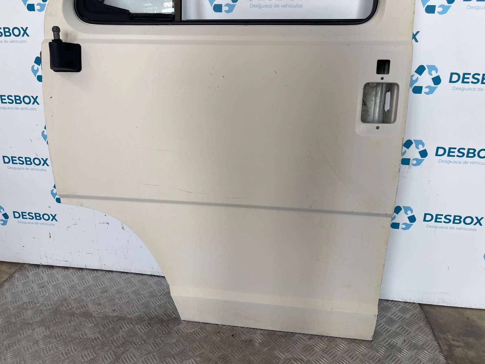 PUERTA DELANTERA IZQUIERDA CITROEN C 25 - recambio desguace - vista 3
