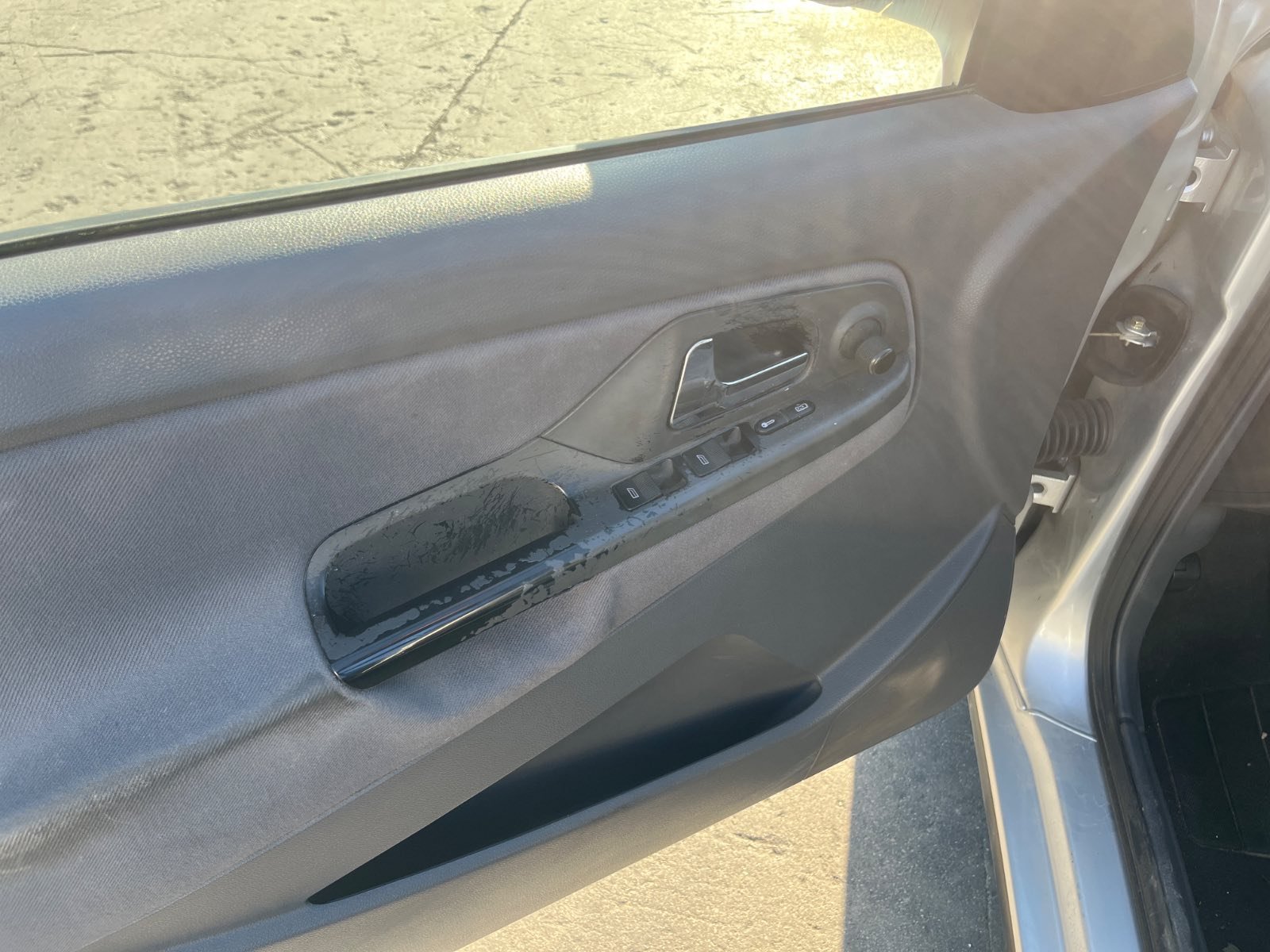 PUERTA DELANTERA IZQUIERDA SEAT IBIZA (6K1) - recambio desguace - vista 3
