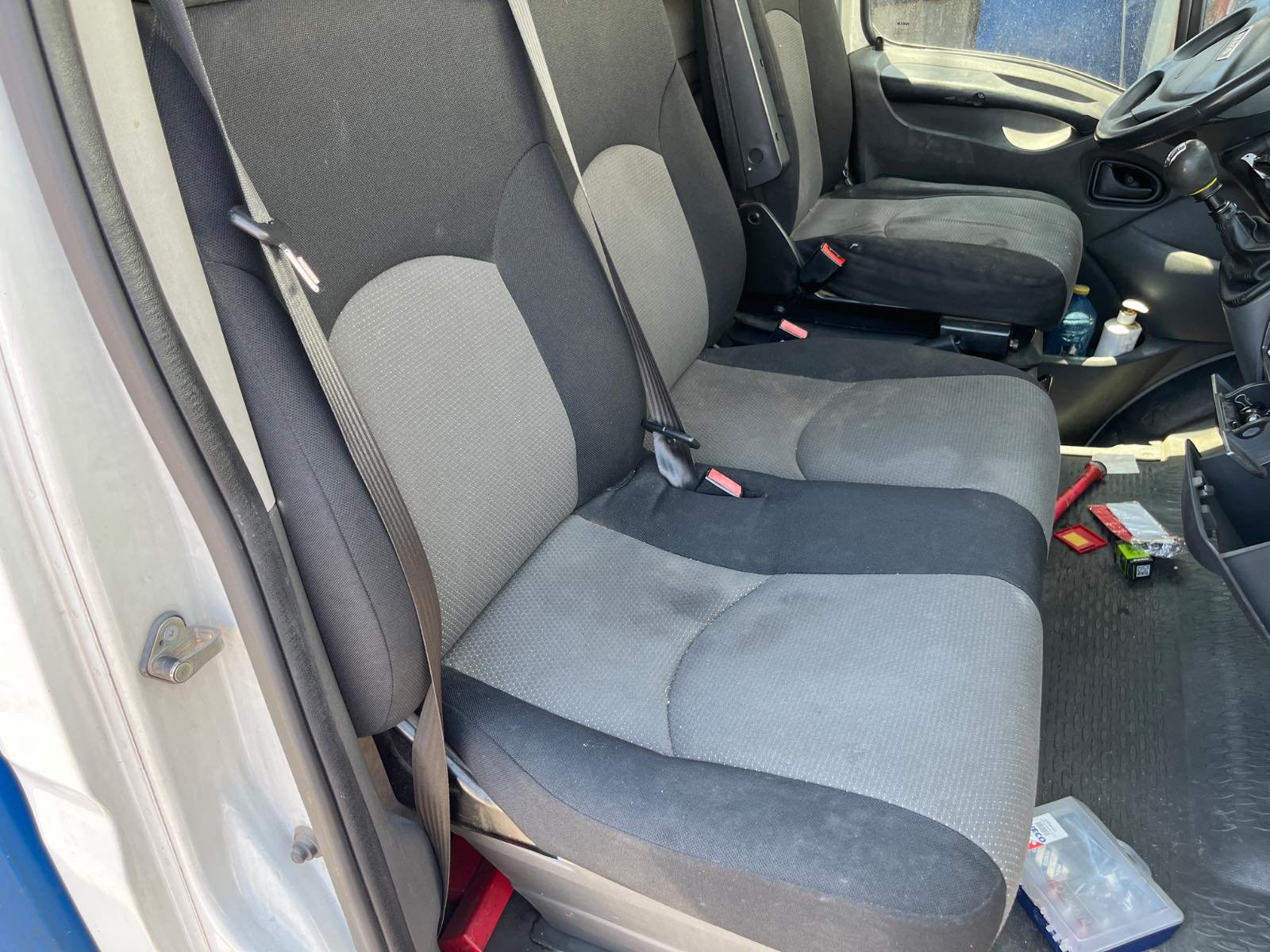 CERRADURA PUERTA TRASERA DERECHA IVECO DAILY VI Caja/Chasis - recambio desguace - vista 17