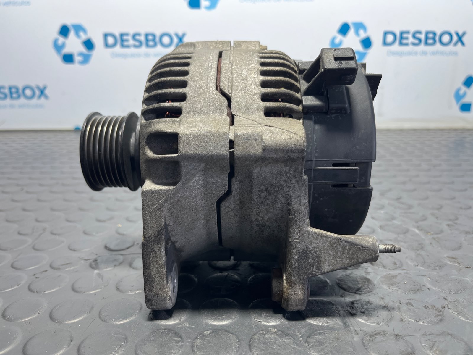 ALTERNADOR SEAT IBIZA (6K) - recambio desguace - vista 3