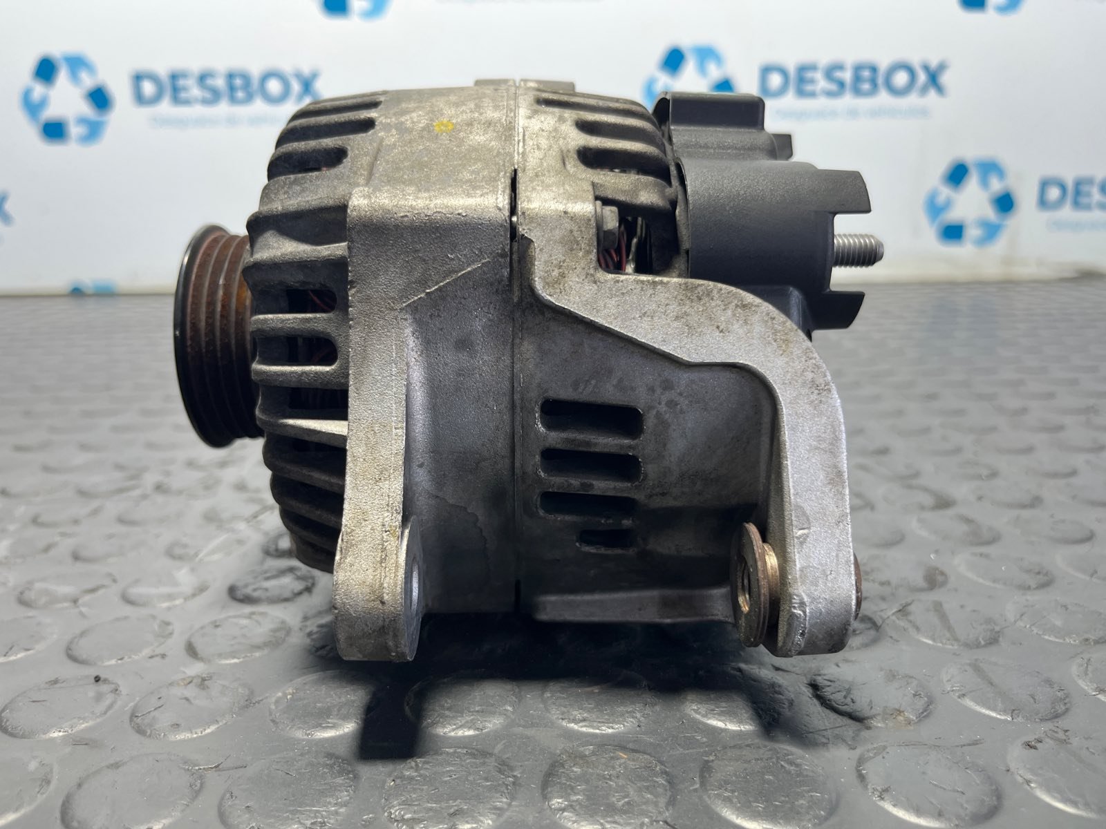 ALTERNADOR NISSAN MICRA (K12E) - recambio desguace - vista 3