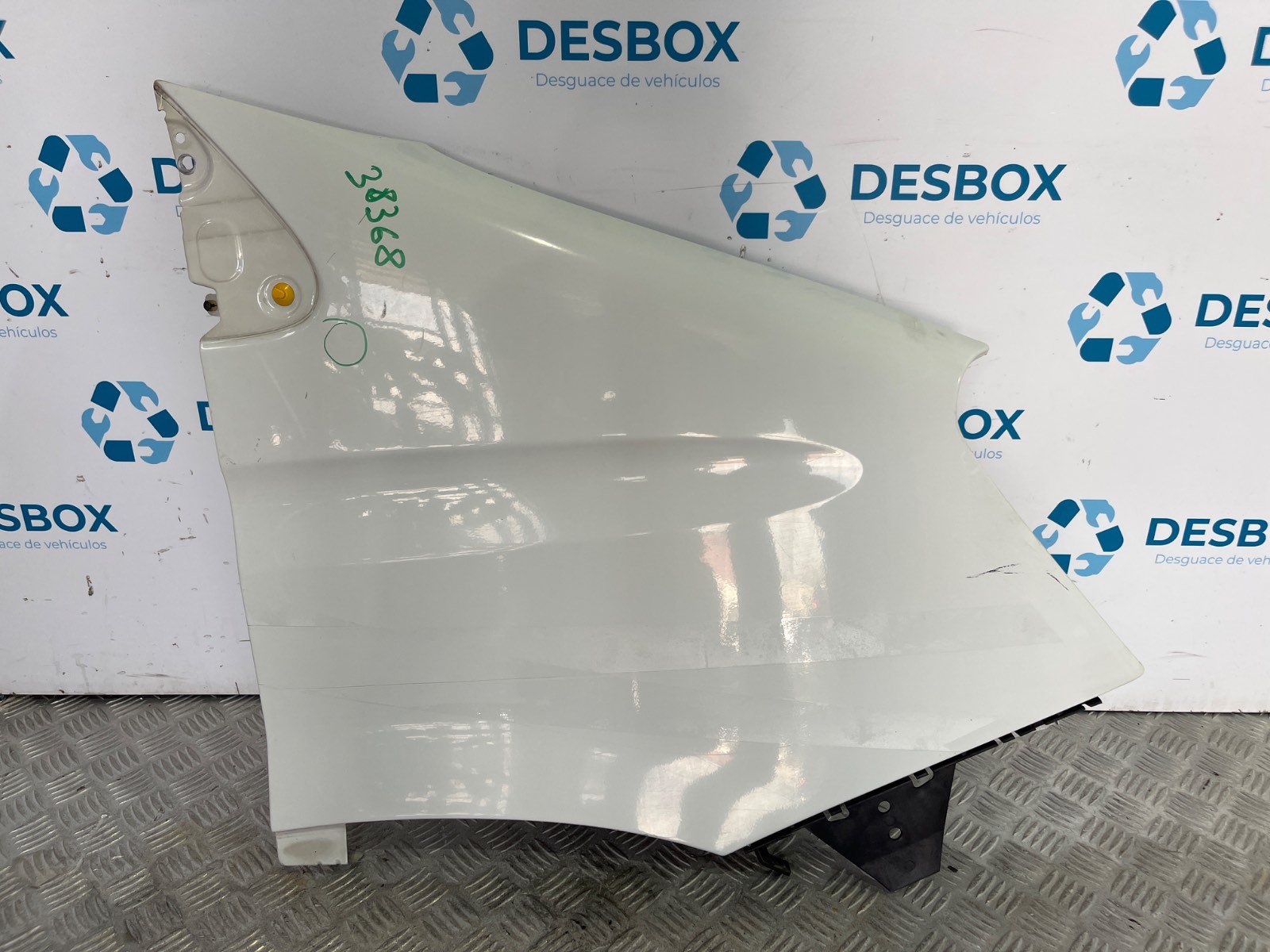 ALETA DELANTERA DERECHA IVECO DAILY VI Caja/Chasis - recambio desguace