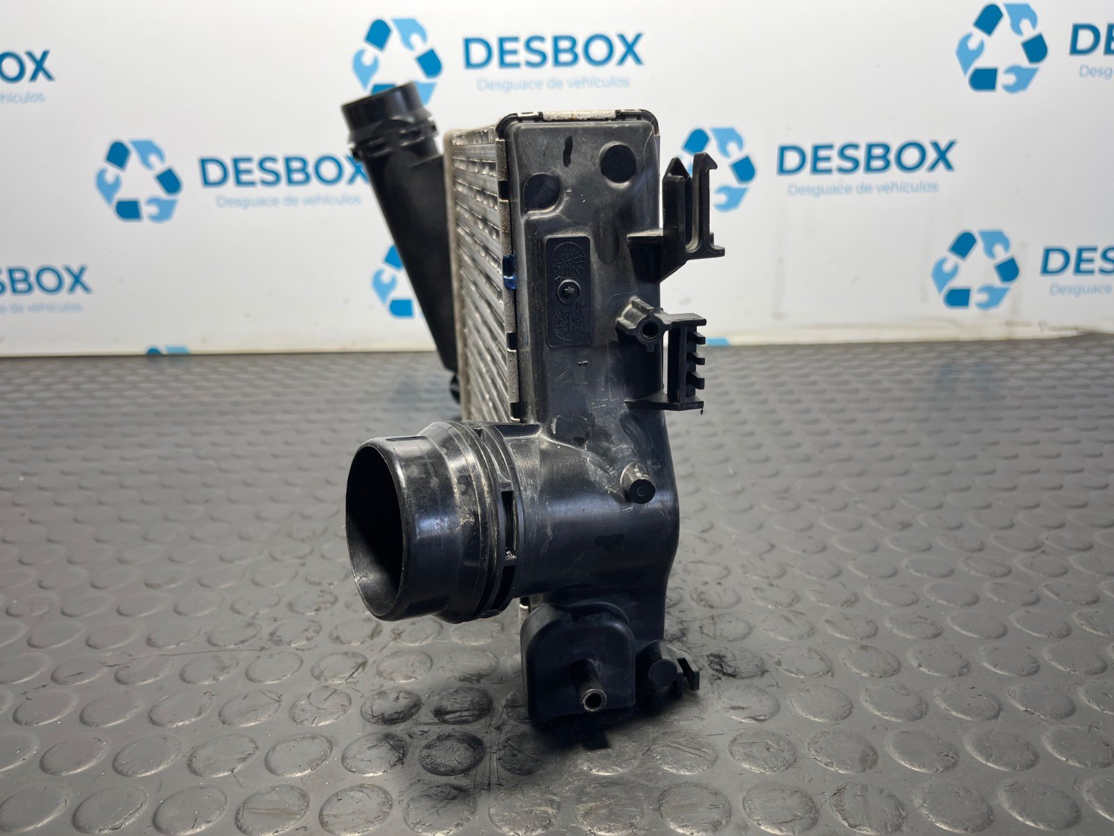 INTERCOOLER NISSAN QASHQAI (J11) - recambio desguace - vista 2