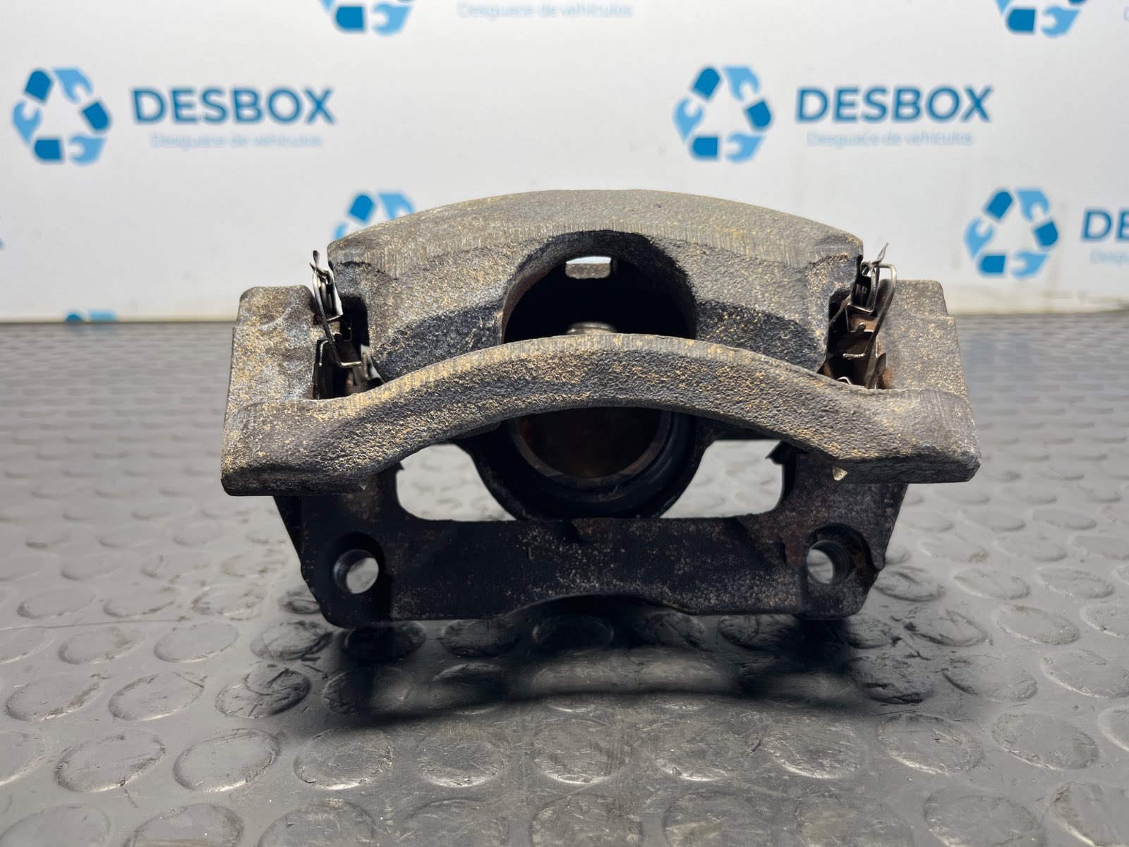 PINZA DE FRENO DELANTERA IZQUIERDA NISSAN QASHQAI (J11) - recambio desguace - vista 2
