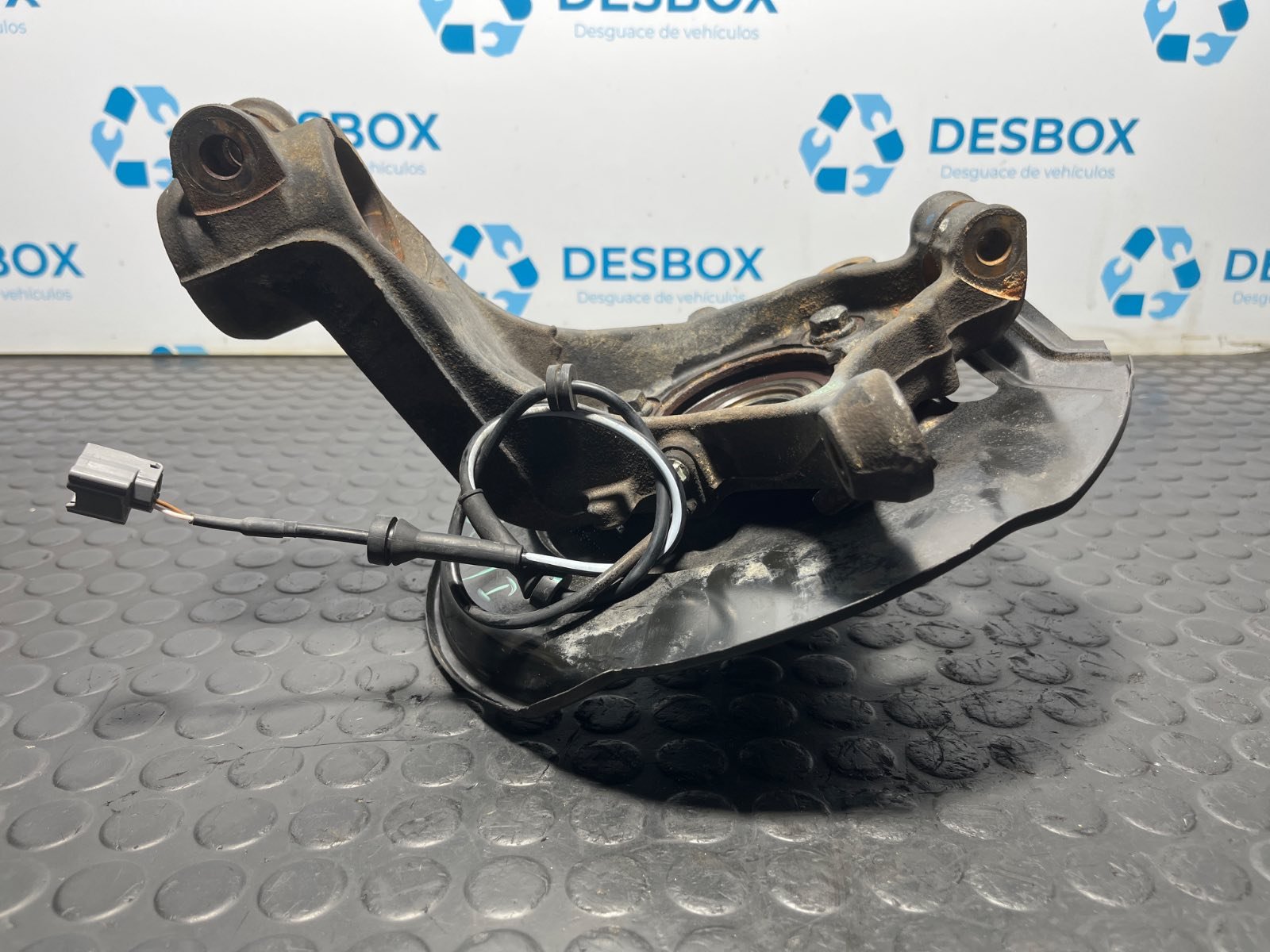 MANGUETA DELANTERA IZQUIERDA NISSAN QASHQAI (J11) - recambio desguace - vista 2