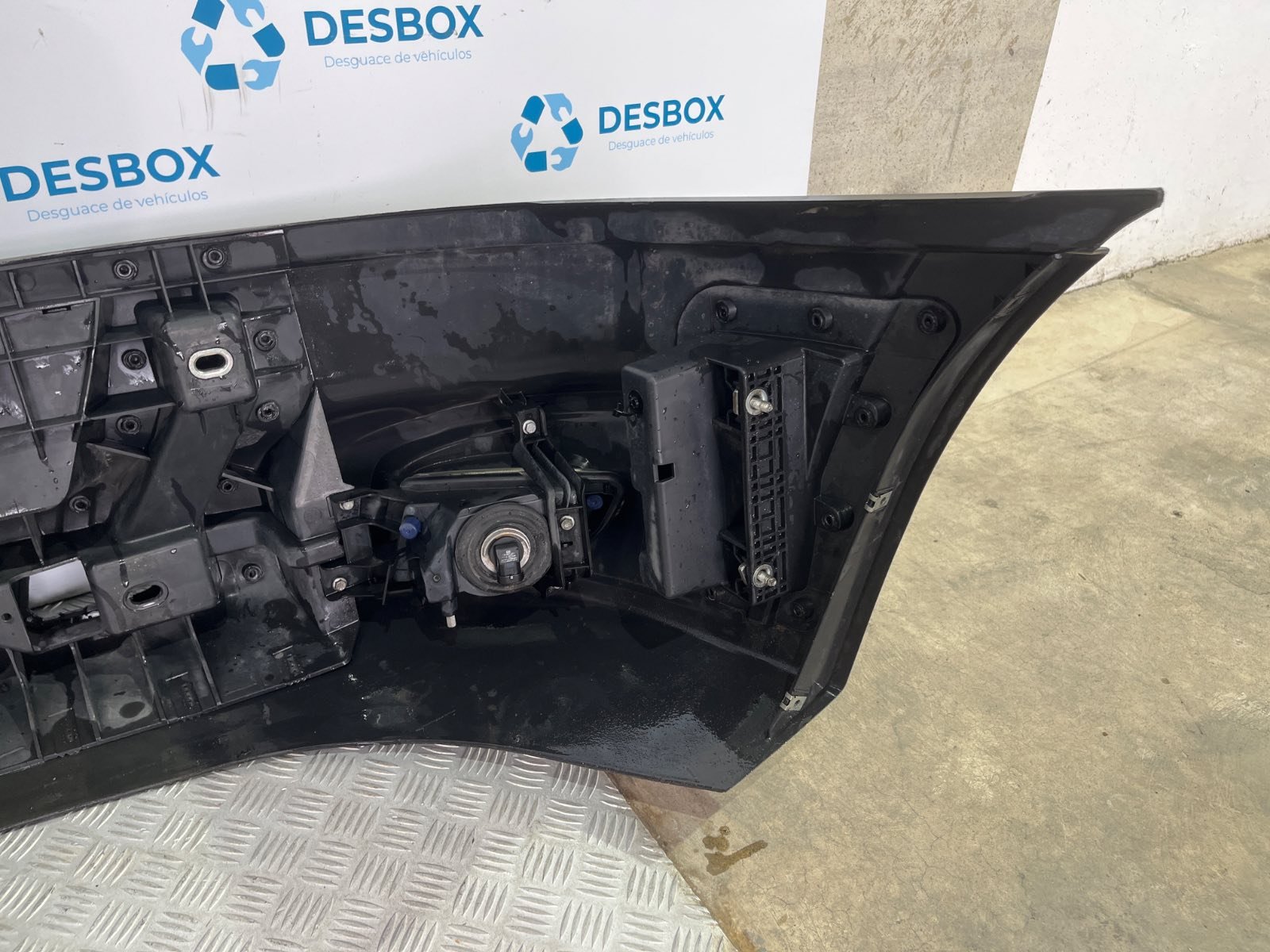 PARAGOLPES DELANTERO IVECO DAILY VI Caja/Chasis - recambio desguace - vista 7