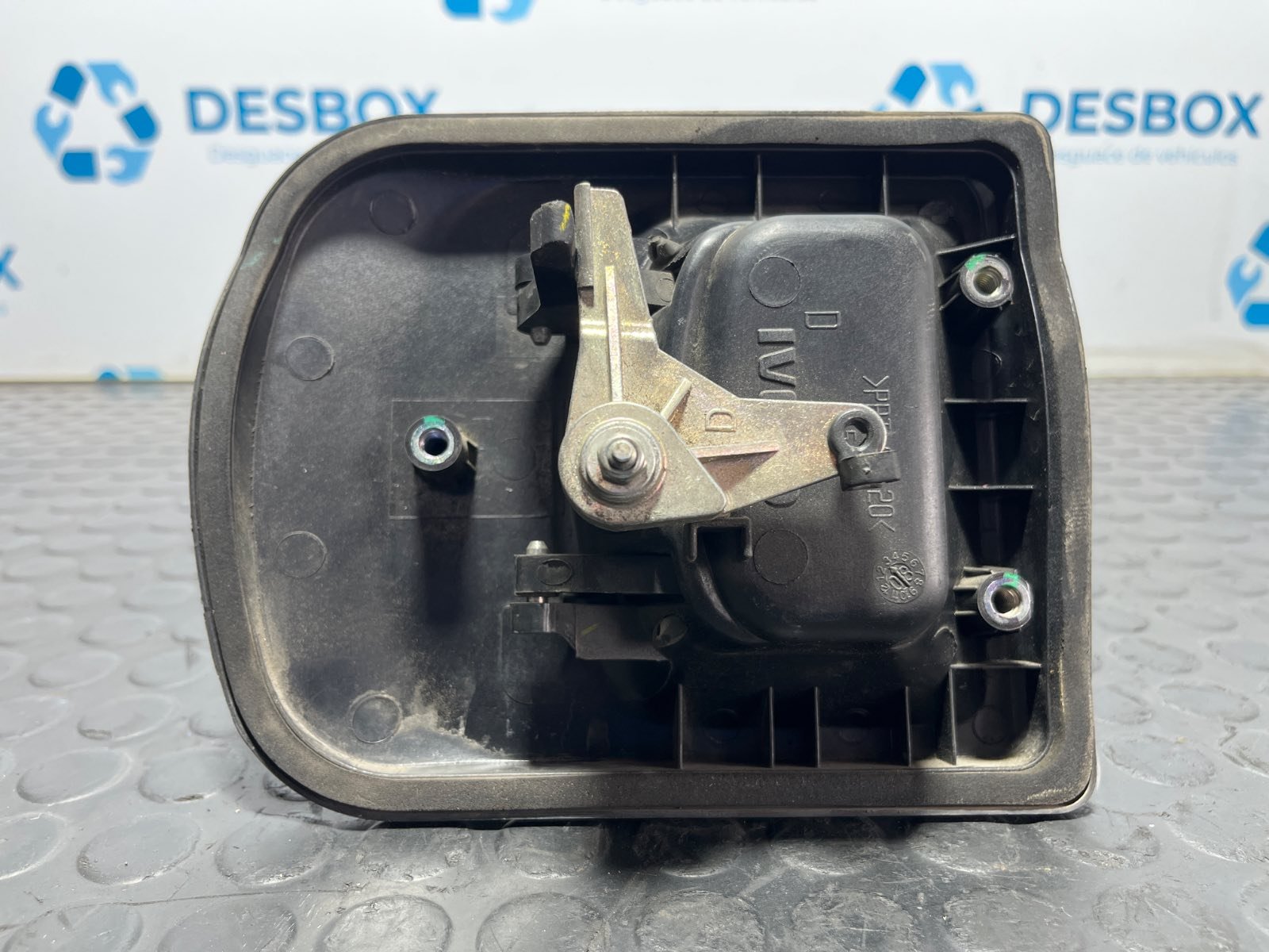 MANETA DELANTERA DERECHA IVECO DAILY VI Caja/Chasis - recambio desguace - vista 2