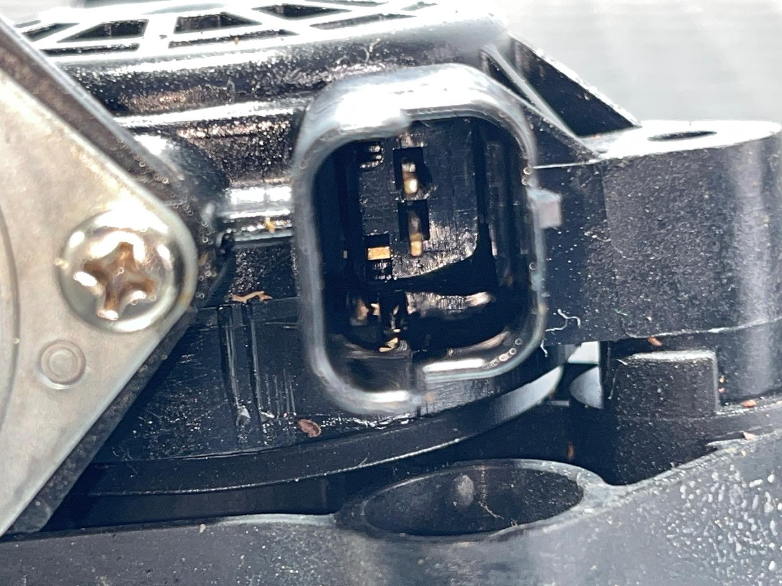 ELEVALUNAS TRASERO IZQUIERDO NISSAN QASHQAI (J11) - recambio desguace - vista 3