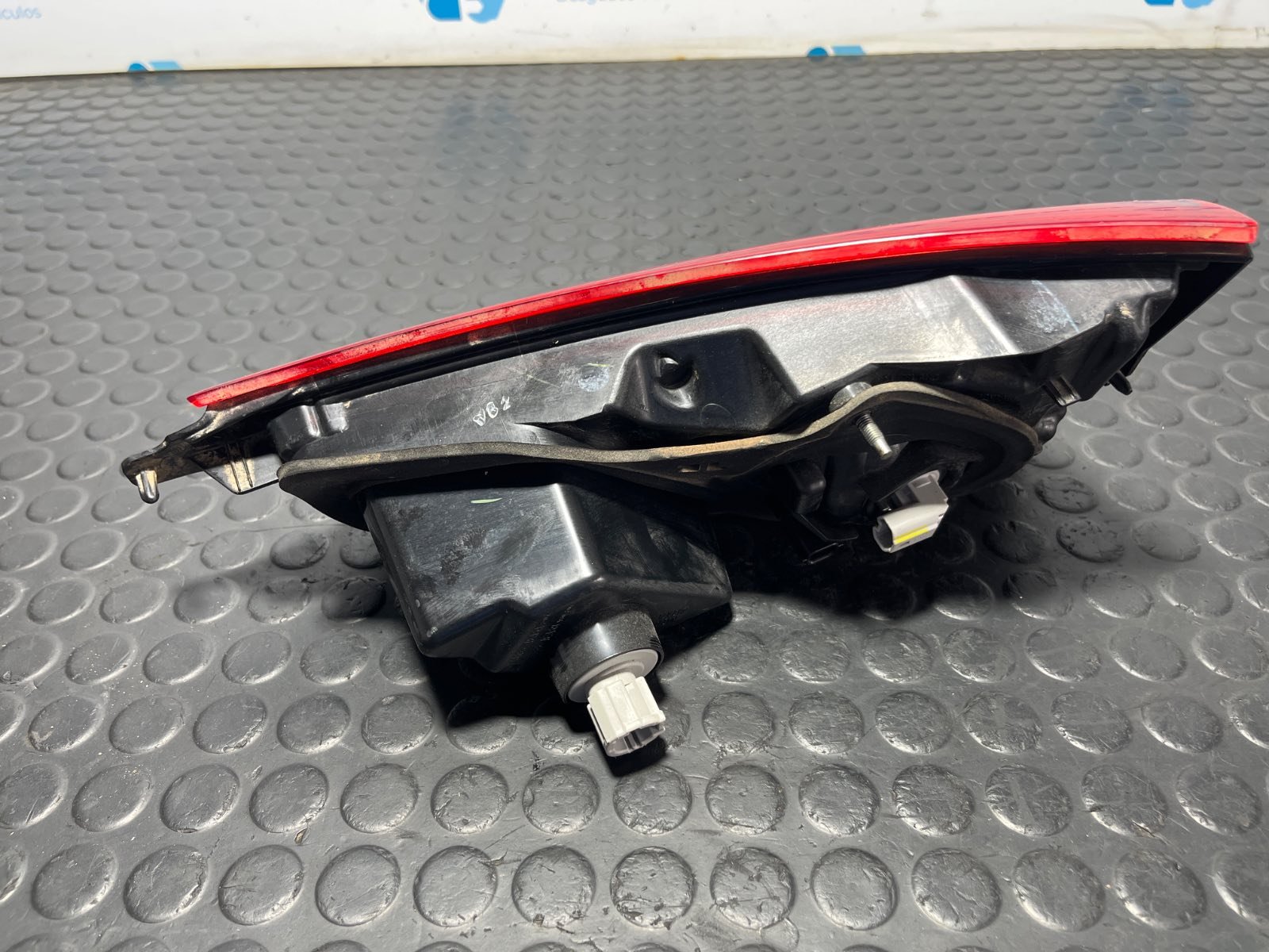 PILOTO PORTON IZQUIERDO NISSAN QASHQAI (J11) - recambio desguace - vista 2