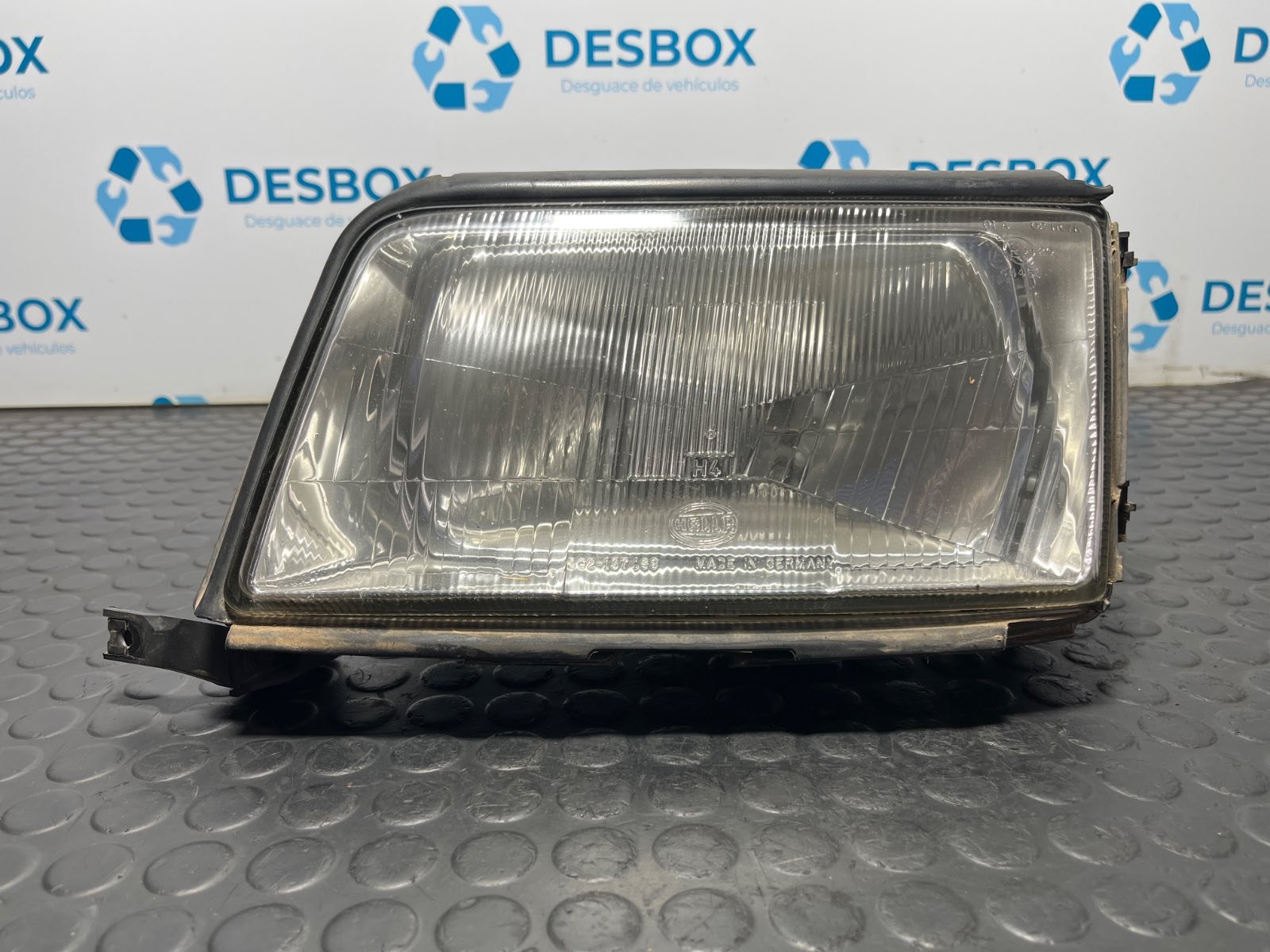 FARO IZQUIERDO AUDI 100 C4 Sedán - recambio desguace