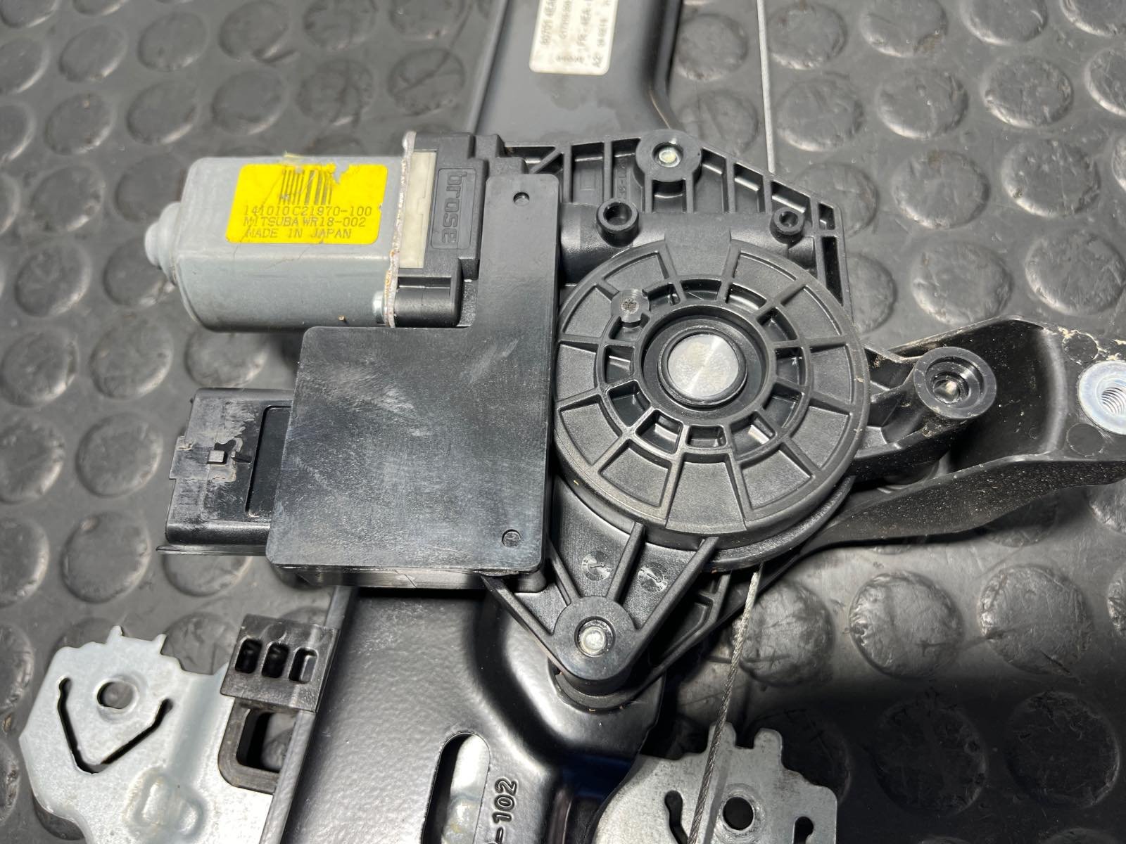 ELEVALUNAS DELANTERO IZQUIERDO NISSAN QASHQAI (J11) - recambio desguace - vista 2