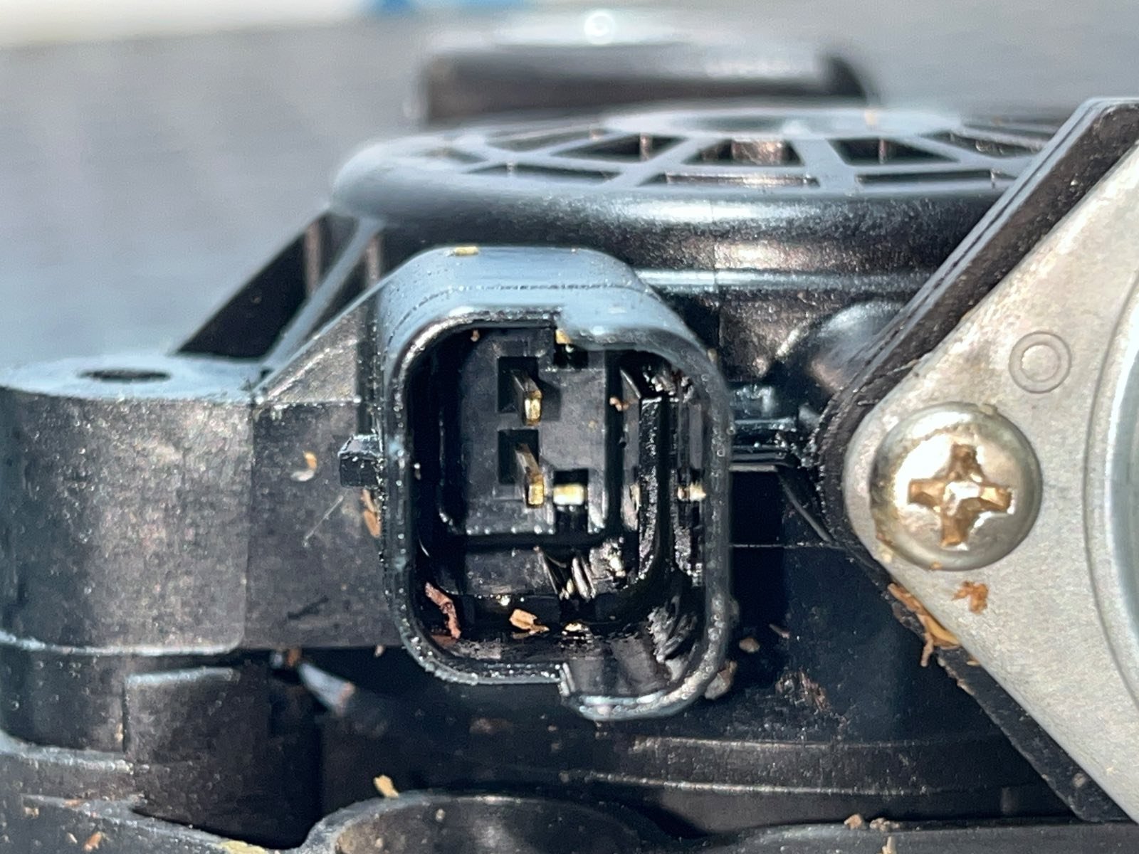 ELEVALUNAS TRASERO DERECHO NISSAN QASHQAI (J11) - recambio desguace - vista 4