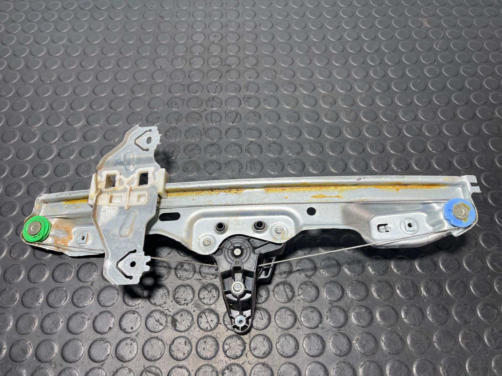 ELEVALUNAS TRASERO DERECHO NISSAN QASHQAI (J11) - recambio desguace - vista 3