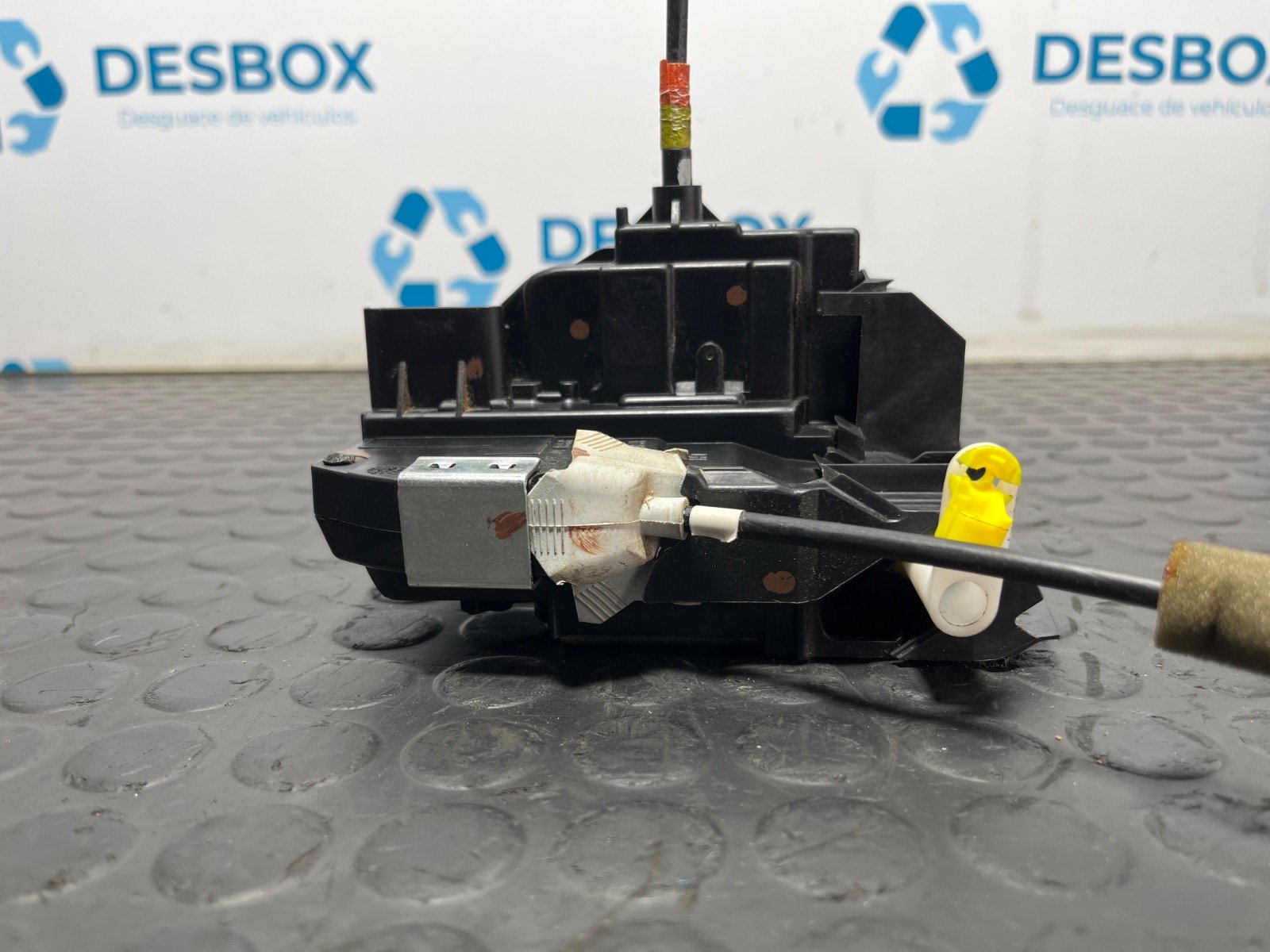 CERRADURA PUERTA DELANTERA IZQUIERDA NISSAN QASHQAI (J11) - recambio desguace