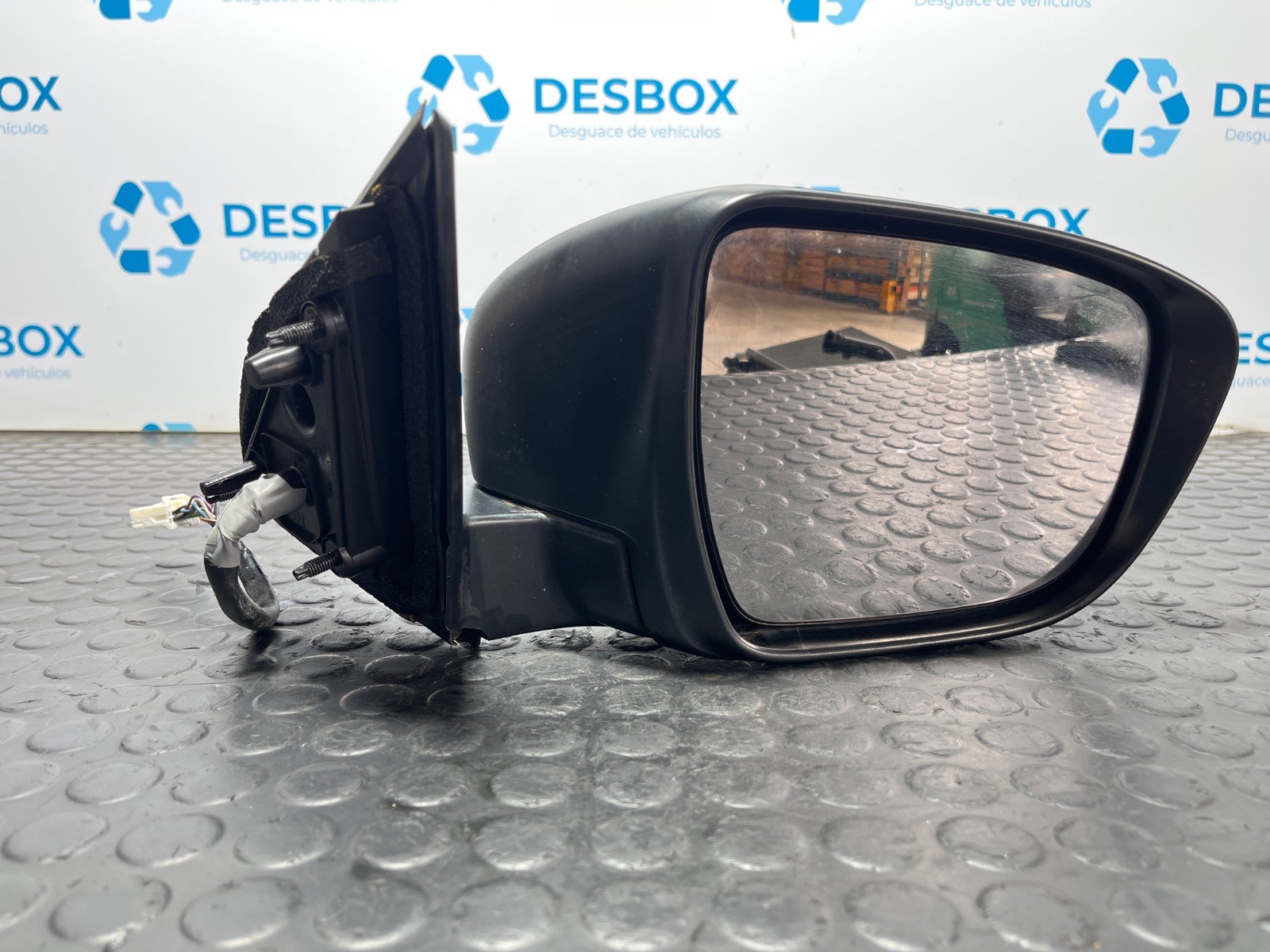 RETROVISOR DERECHO NISSAN QASHQAI (J11) - recambio desguace