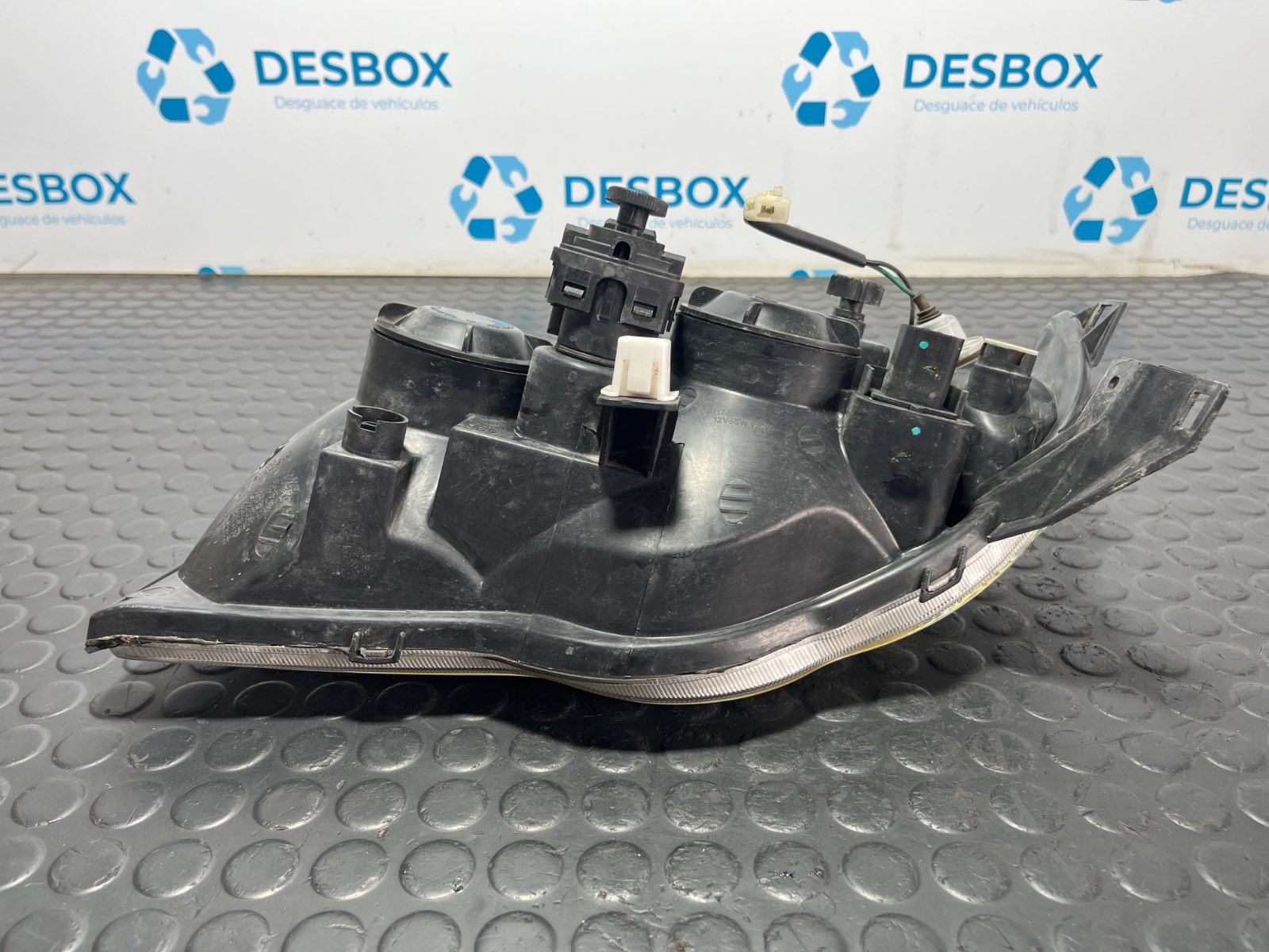 FARO DERECHO PIAGGIO (VESPA) PORTER Caja/Chasis - recambio desguace - vista 4