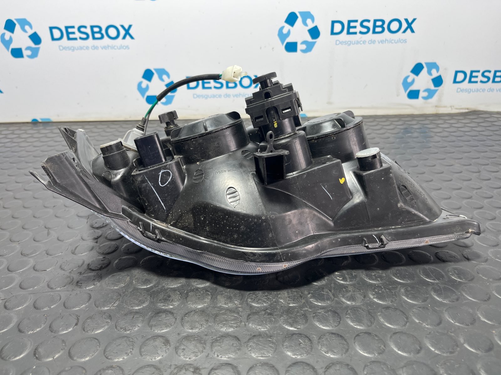 FARO IZQUIERDO PIAGGIO (VESPA) PORTER Caja/Chasis - recambio desguace - vista 4