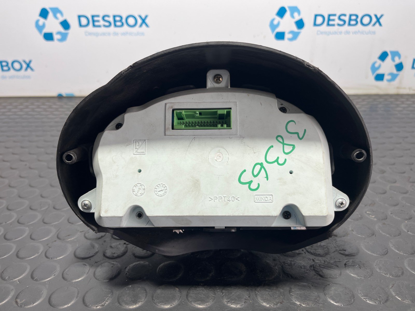 CUADRO INSTRUMENTOS PIAGGIO (VESPA) PORTER Caja/Chasis - recambio desguace - vista 3