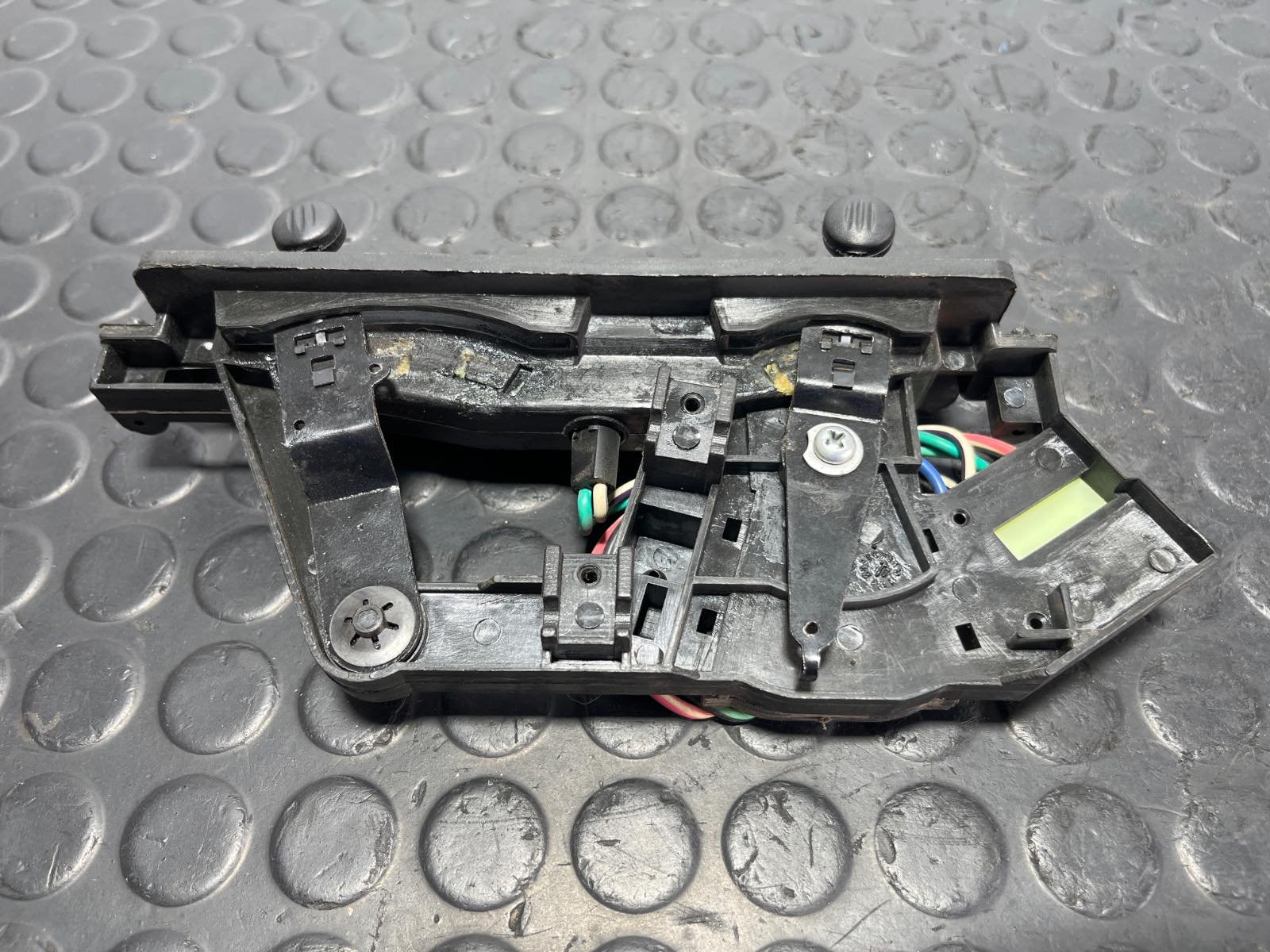 MANDO CALEFACCION / AIRE ACONDICIONADO PIAGGIO (VESPA) PORTER Caja/Chasis - recambio desguace - vista 3