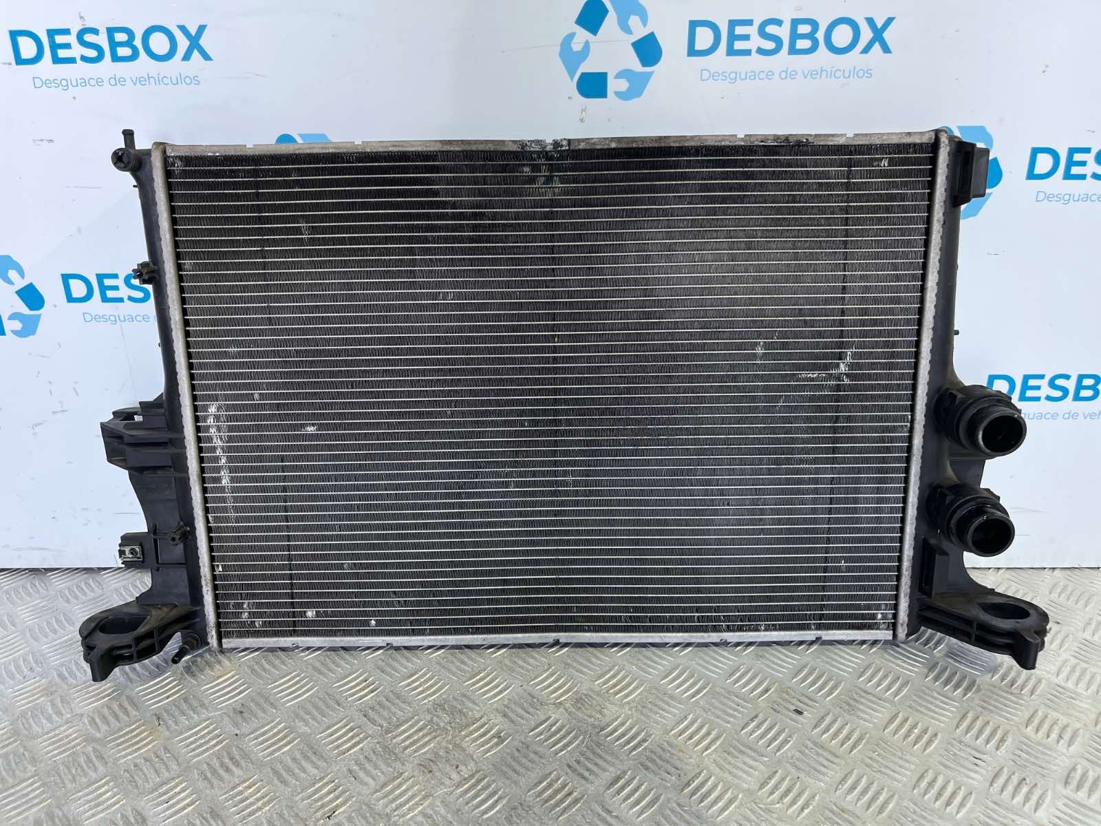 RADIADOR AGUA IVECO DAILY VI Caja/Chasis - recambio desguace - vista 4