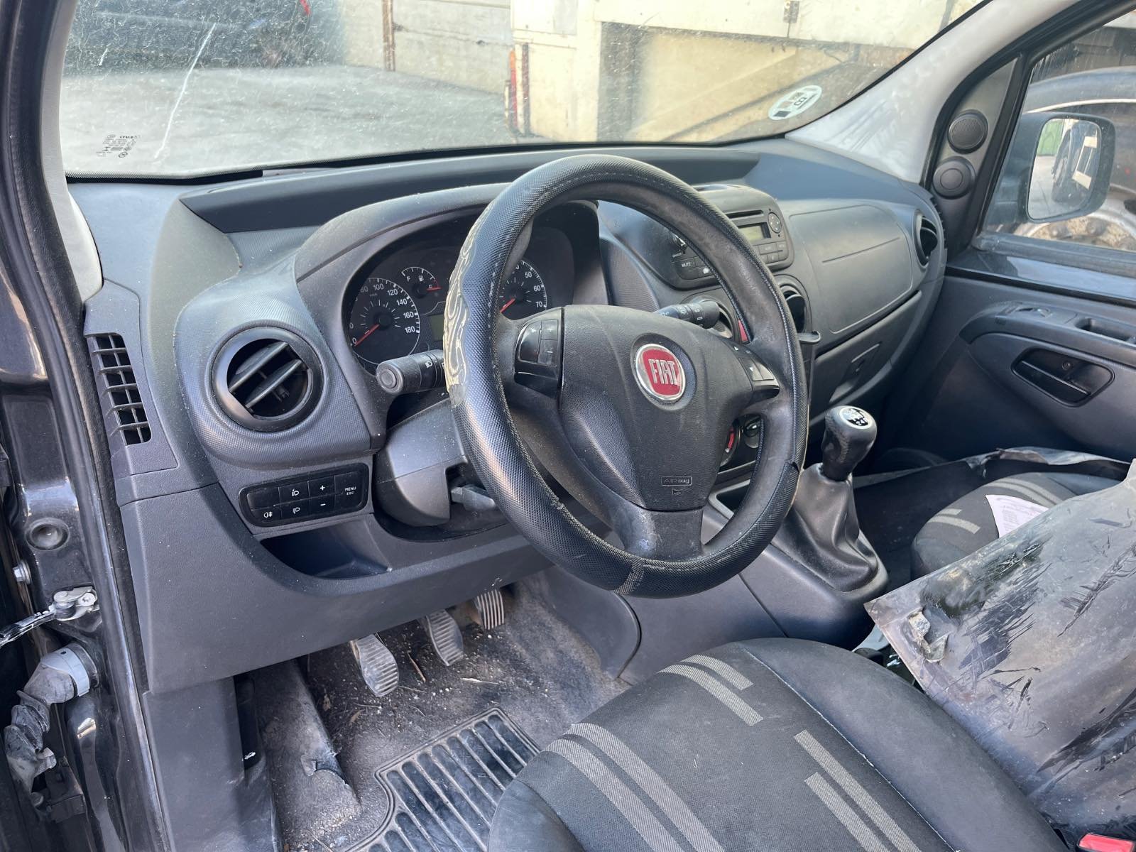 MOTOR FIAT FIORINO Furgoneta/monovolumen - recambio desguace - vista 5