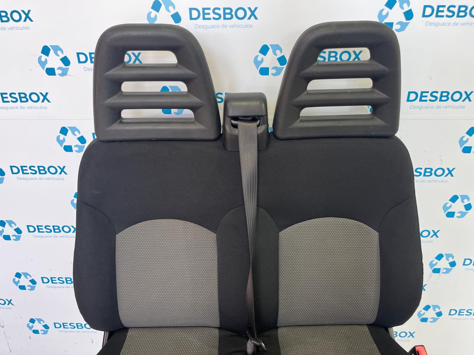 ASIENTO DELANTERO DERECHO IVECO DAILY VI Caja/Chasis - recambio desguace - vista 3