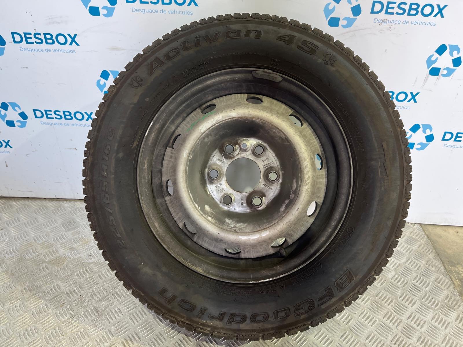 JUEGO LLANTAS IVECO DAILY VI Caja/Chasis - recambio desguace - vista 5