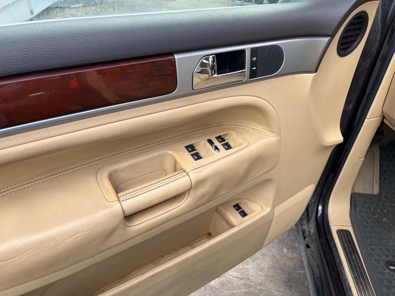 ALETA DELANTERA DERECHA VOLKSWAGEN TOUAREG (7LA) - recambio desguace - vista 11