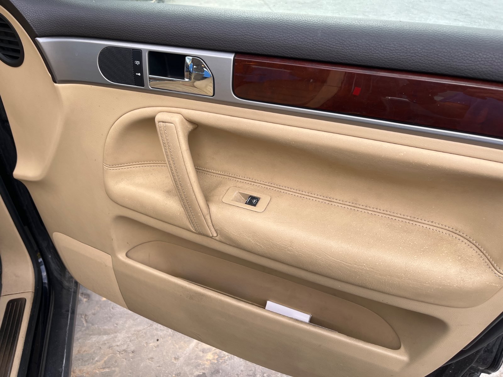 ALETA DELANTERA DERECHA VOLKSWAGEN TOUAREG (7LA) - recambio desguace - vista 3