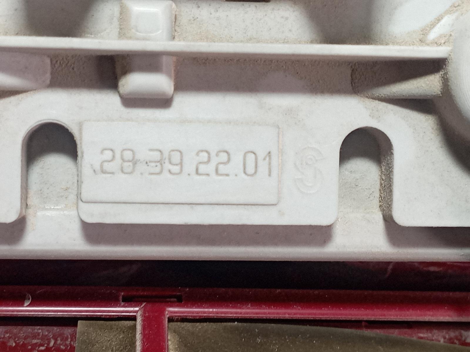 Recambio de PILOTO TRASERO DERECHO para FIAT DUCATO Autobús 2.0 JTD RHV referencia OEM IAM 28392201 - BLANCO 4