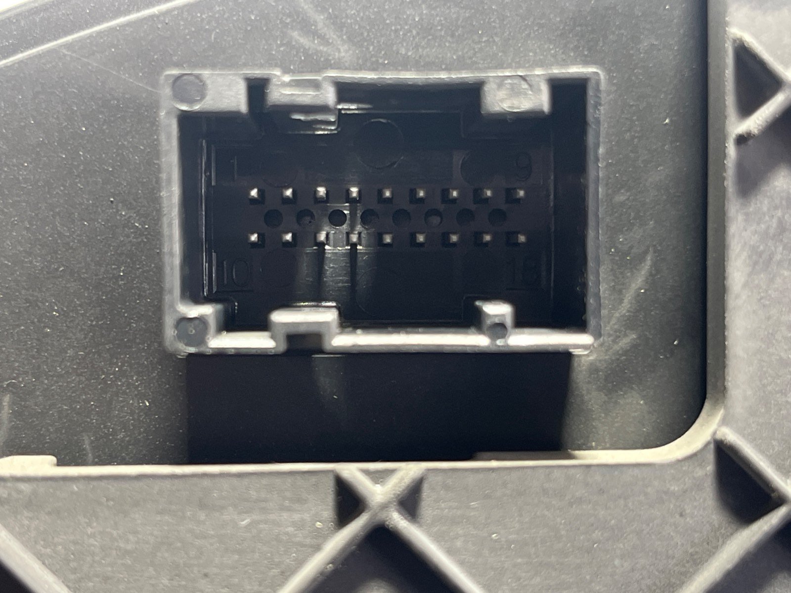 CUADRO INSTRUMENTOS IVECO DAILY VI Caja/Chasis - recambio desguace - vista 7