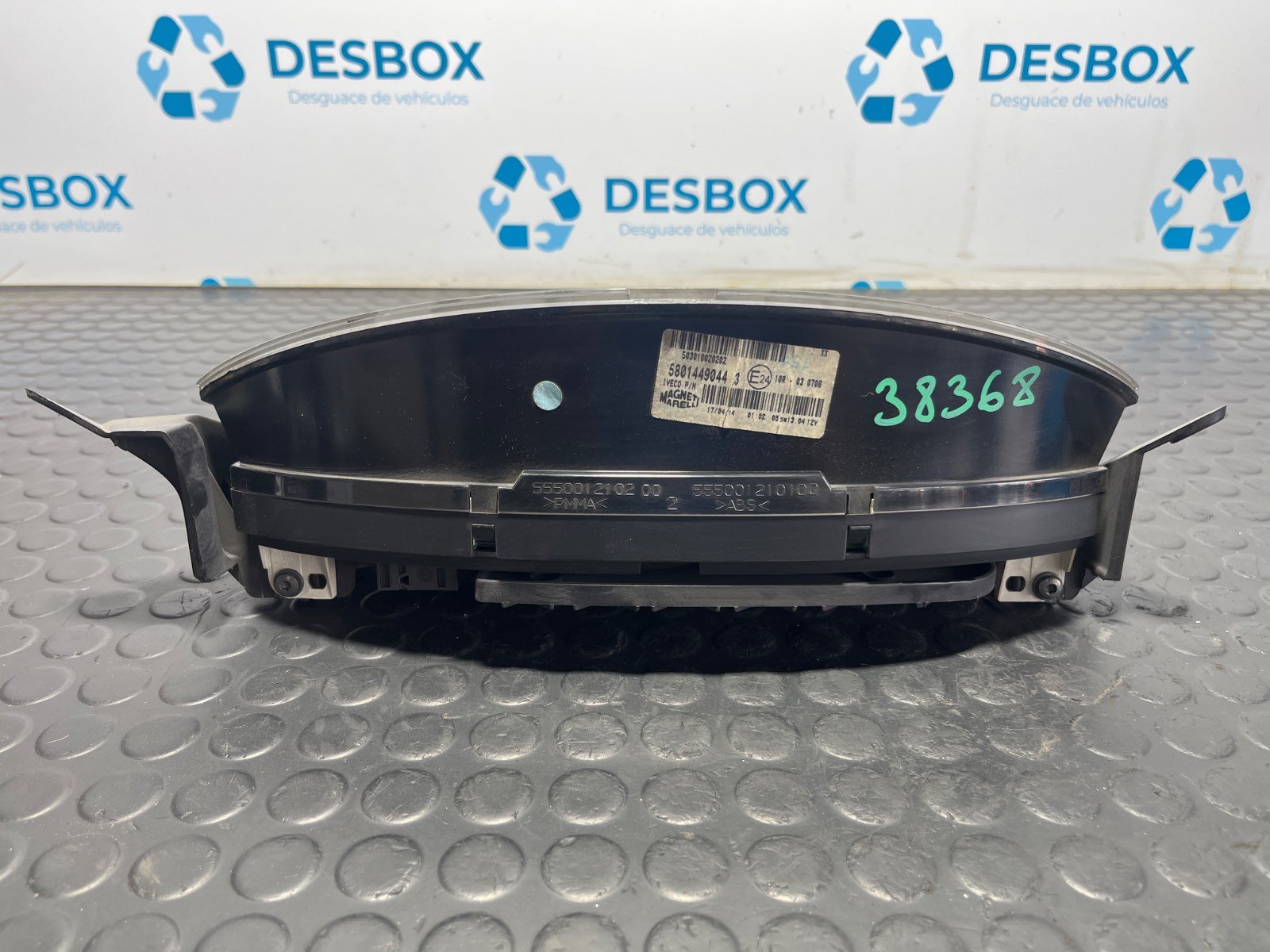 CUADRO INSTRUMENTOS IVECO DAILY VI Caja/Chasis - recambio desguace - vista 4
