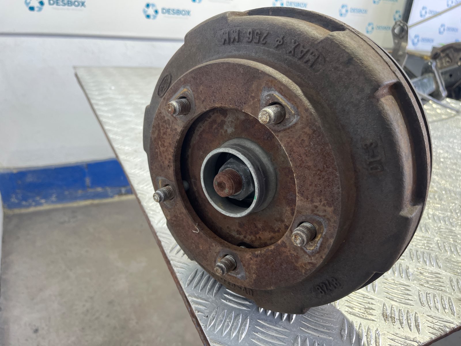 PUENTE TRASERO FORD TRANSIT CAJA CERRADA, CORTA (FY) (2000 =>) - recambio desguace - vista 2