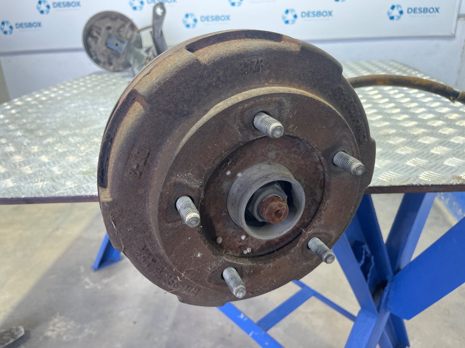 PUENTE TRASERO FORD TRANSIT CAJA CERRADA, CORTA (FY) (2000 =>) - recambio desguace - vista 5