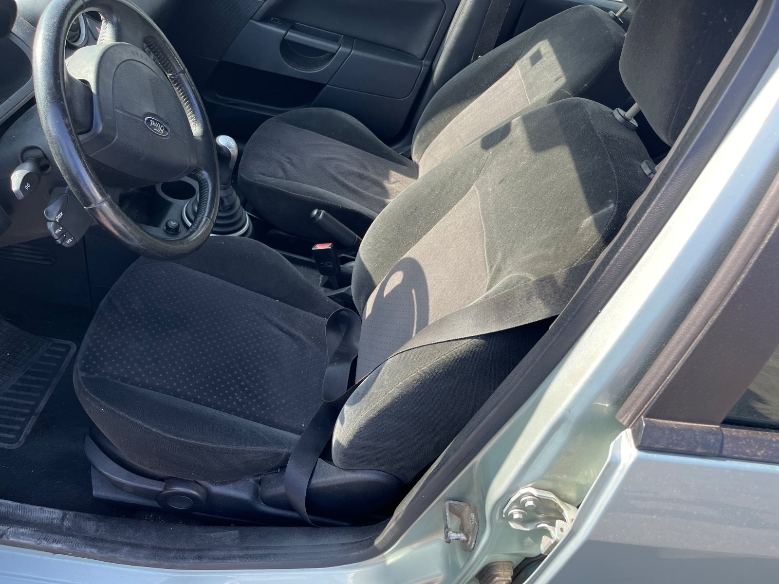 AMORTIGUADORES MALETERO / PORTON FORD FIESTA (CBK) - recambio desguace - vista 5