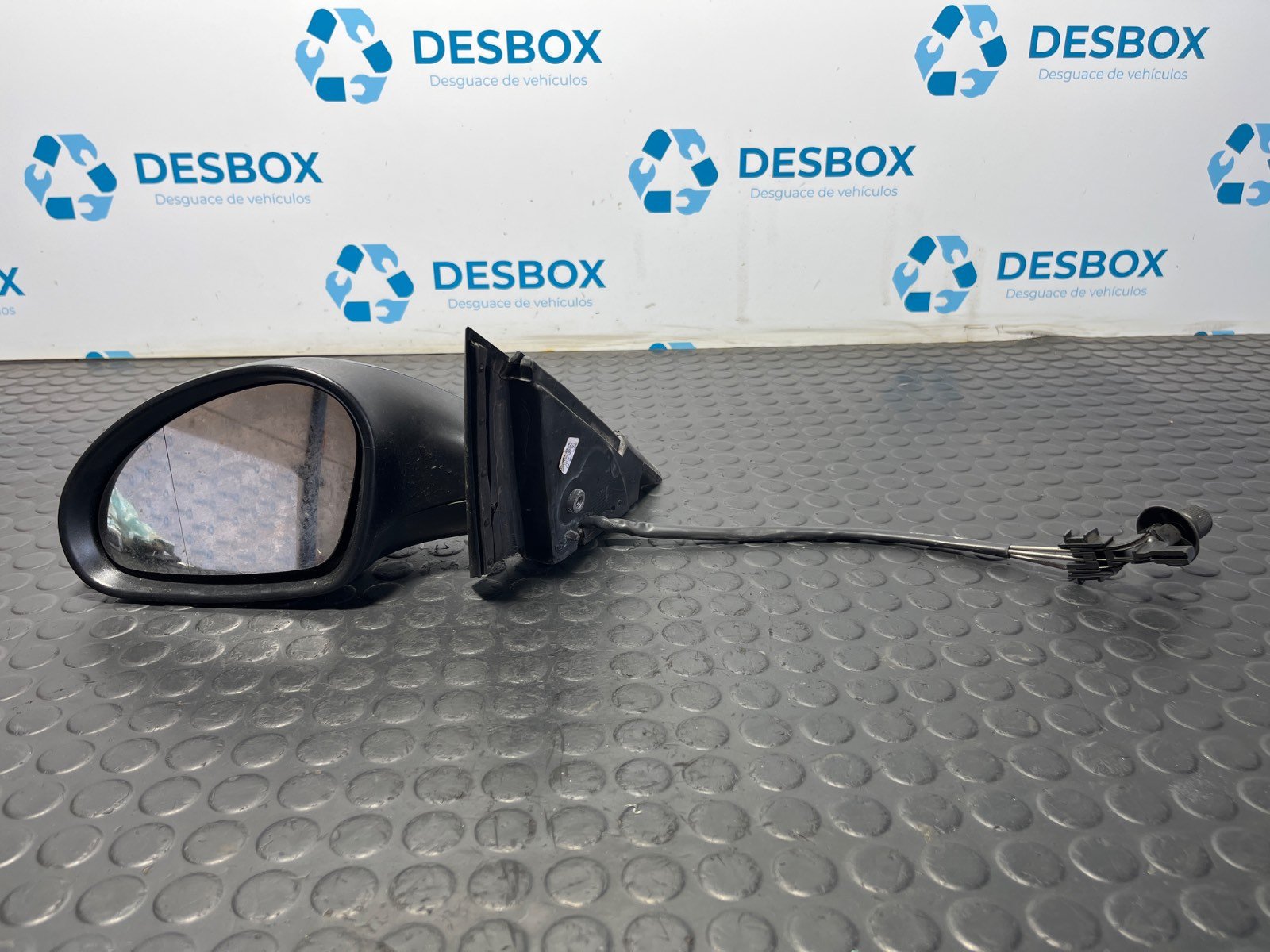 RETROVISOR IZQUIERDO SEAT IBIZA (6L1) - recambio desguace