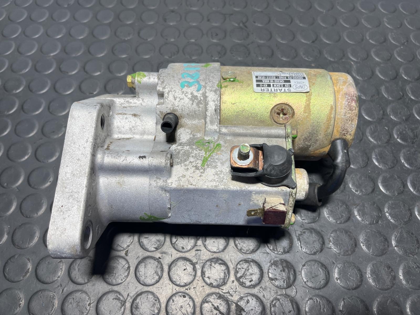MOTOR ARRANQUE KIA CARNIVAL - recambio desguace - vista 2