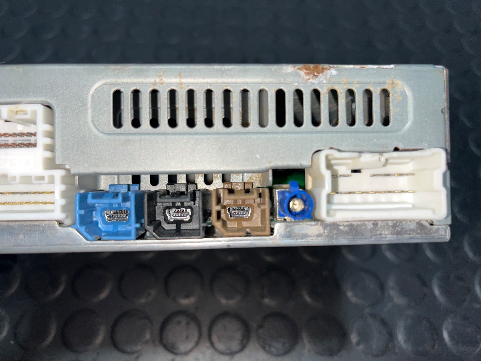 SISTEMA AUDIO / RADIO CD RENAULT MEGANE IV BERLINA 5P - recambio desguace - vista 6
