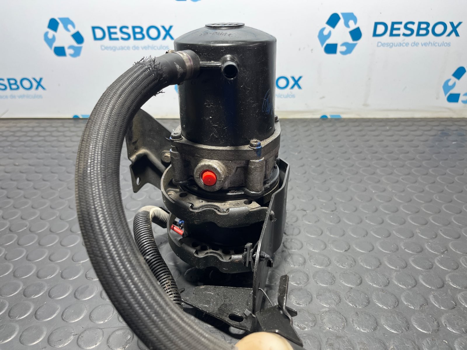 BOMBA DIRECCION PEUGEOT 106 (S2) - recambio desguace - vista 3
