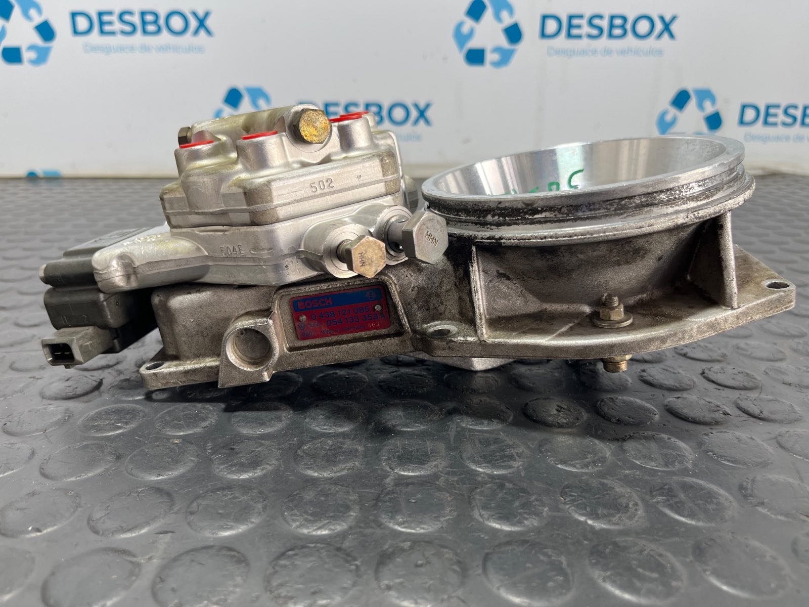 CABEZAL INYECCION AUDI 100 C4 Sedán - recambio desguace - vista 3