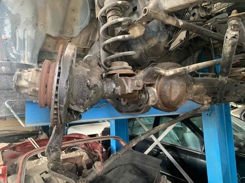 PUENTE DELANTERO TOYOTA LAND CRUISER HDJ80 - recambio desguace - vista 2