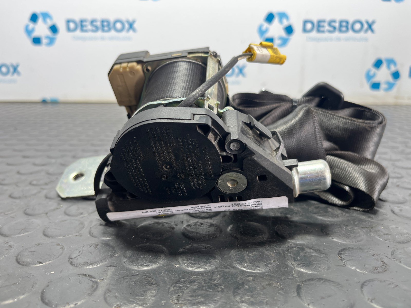 CINTURON DELANTERO DERECHO IVECO DAILY VI Caja/Chasis - recambio desguace - vista 3