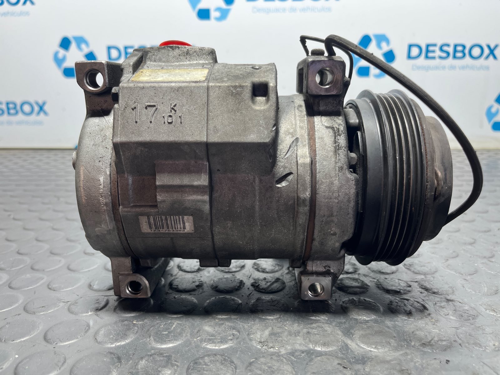 COMPRESOR AIRE ACONDICIONADO IVECO DAILY VI Caja/Chasis - recambio desguace - vista 4