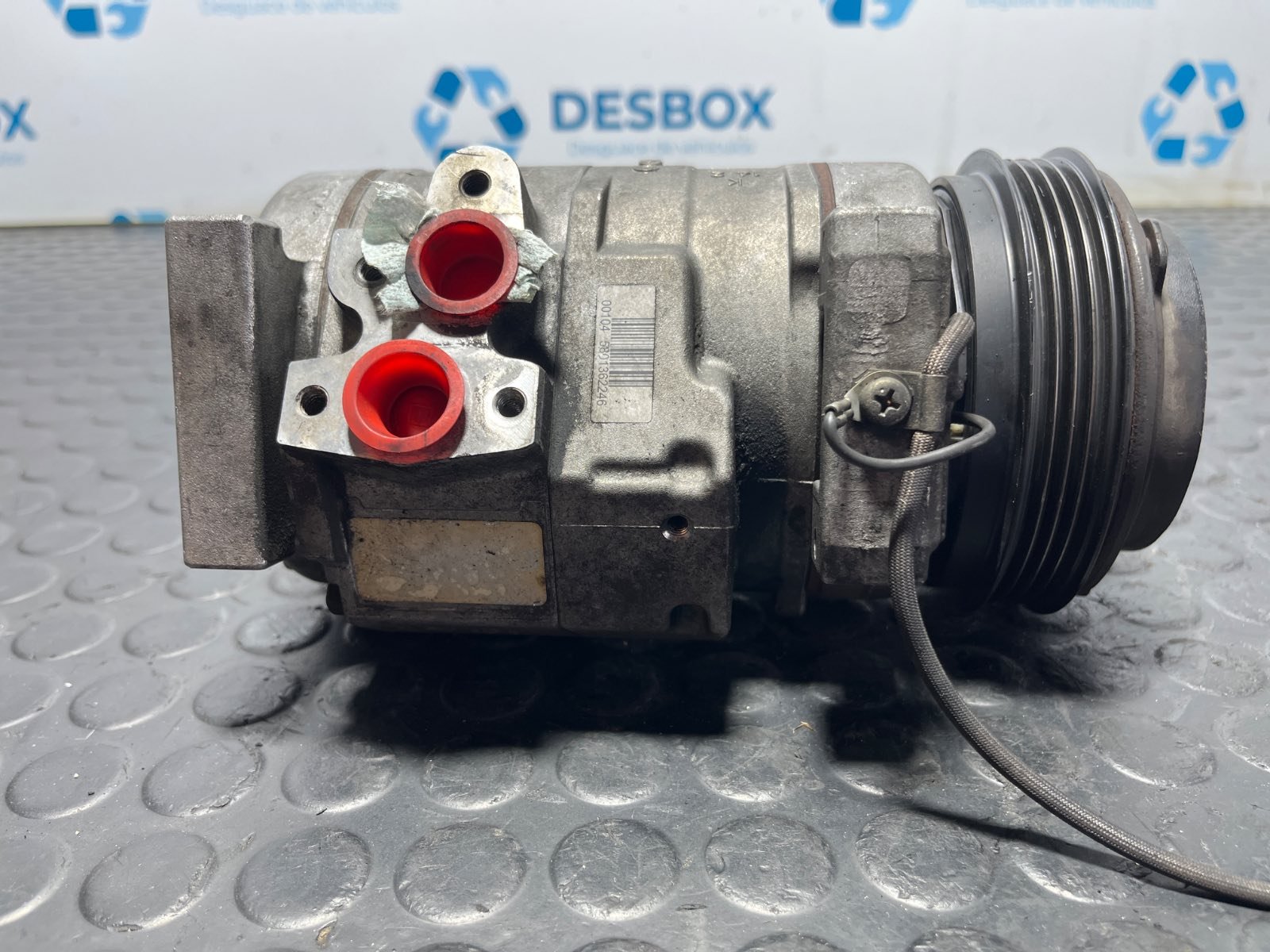 COMPRESOR AIRE ACONDICIONADO IVECO DAILY VI Caja/Chasis - recambio desguace - vista 6