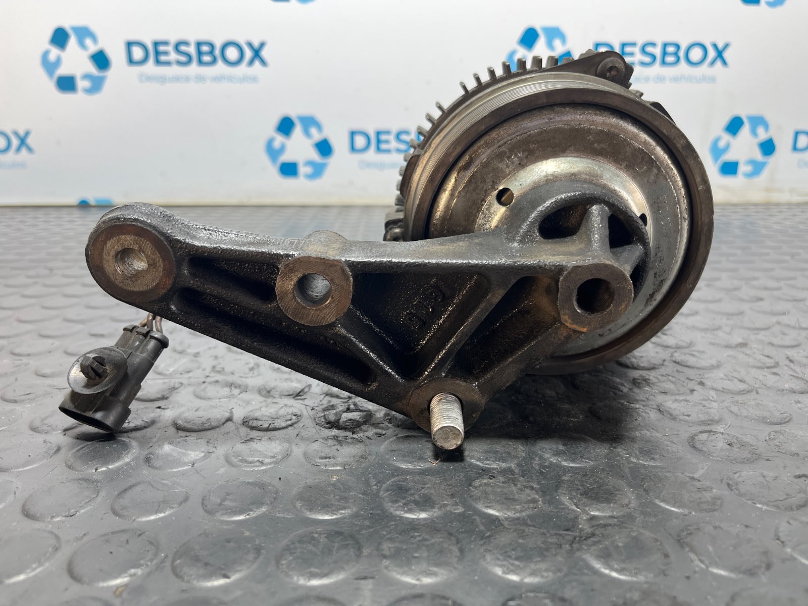 MAZA EMBRAGUE VISCOSO IVECO DAILY VI Caja/Chasis - recambio desguace - vista 2