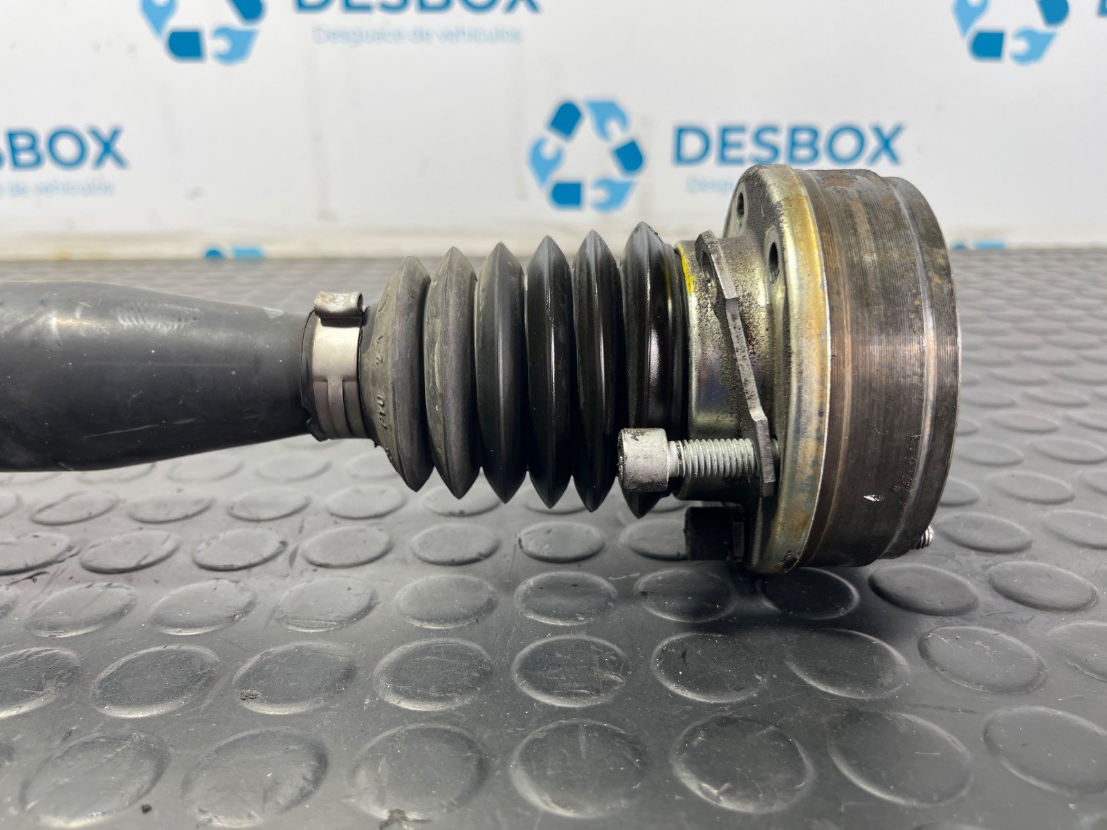 TRANSMISION DELANTERA DERECHA SEAT IBIZA (6J5) - recambio desguace - vista 2
