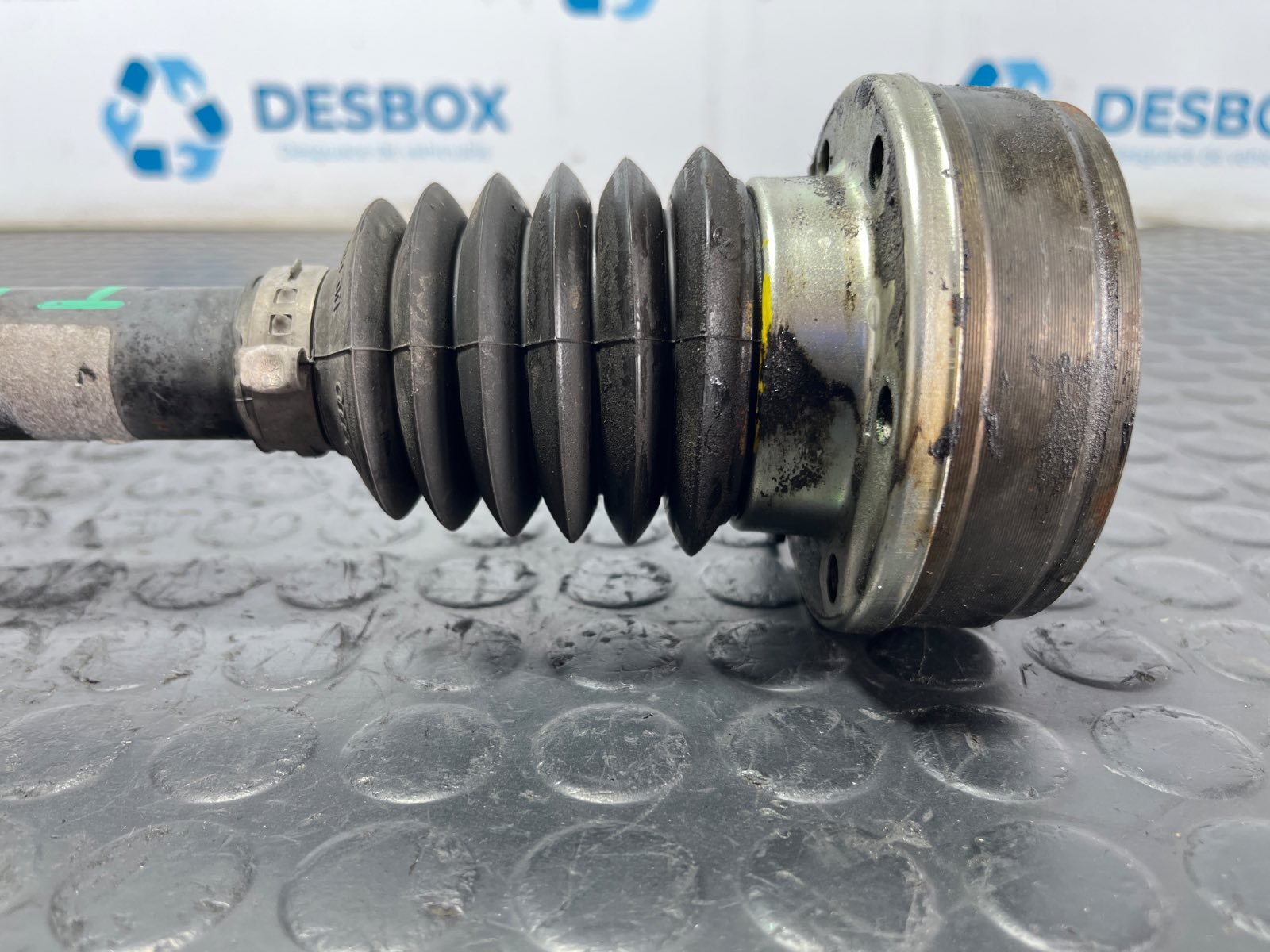 TRANSMISION DELANTERA IZQUIERDA SEAT IBIZA (6J5) - recambio desguace - vista 2