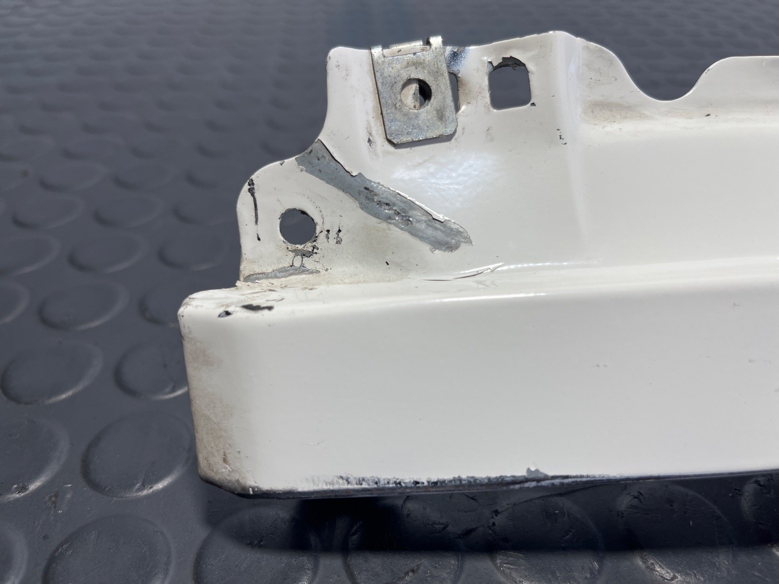 ALETA DELANTERA IZQUIERDA PIAGGIO (VESPA) PORTER Caja/Chasis - recambio desguace - vista 4